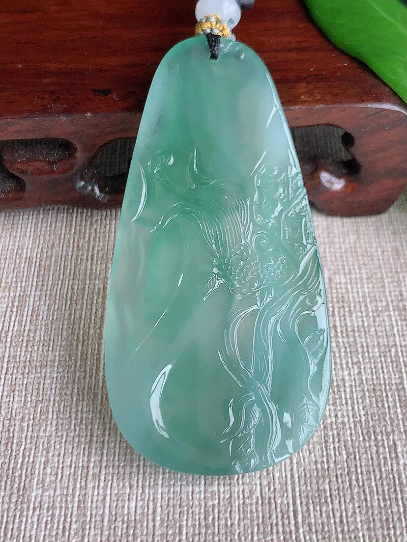 a货翡翠老坑冰种晴水御龙观音吊坠 尺寸64×31.3×5.6mm 重量26.54g 0703