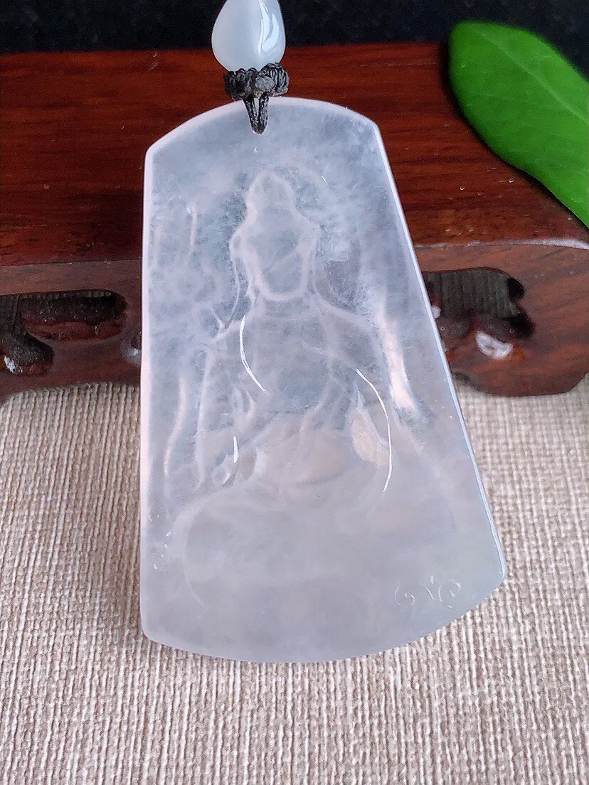 a货翡翠老坑冰种白月光大势至菩萨吊坠 尺寸56×37×5mm 重量25.32g 0703