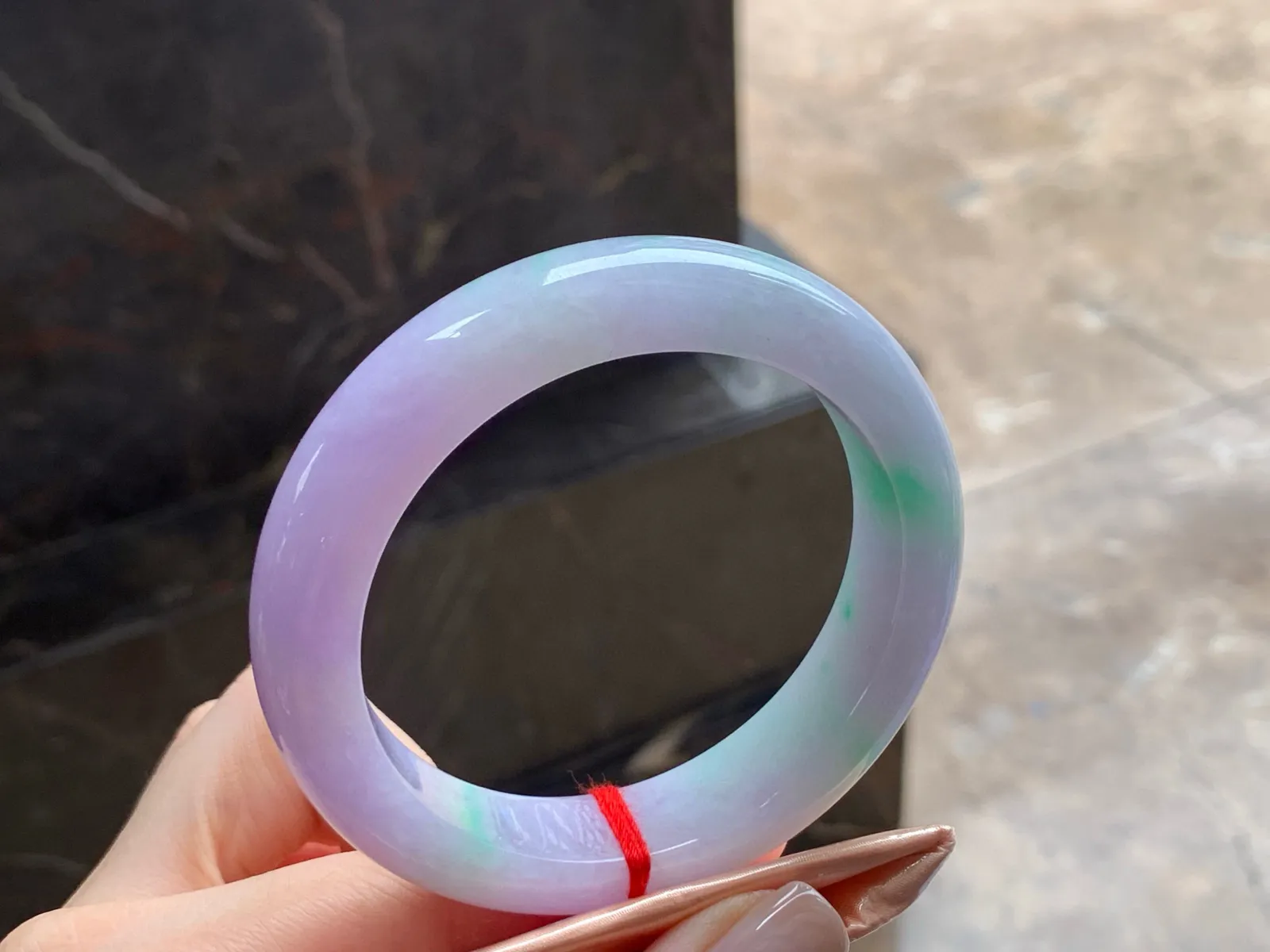 春彩手镯
细腻清爽 56.5/13.5/9.2mm