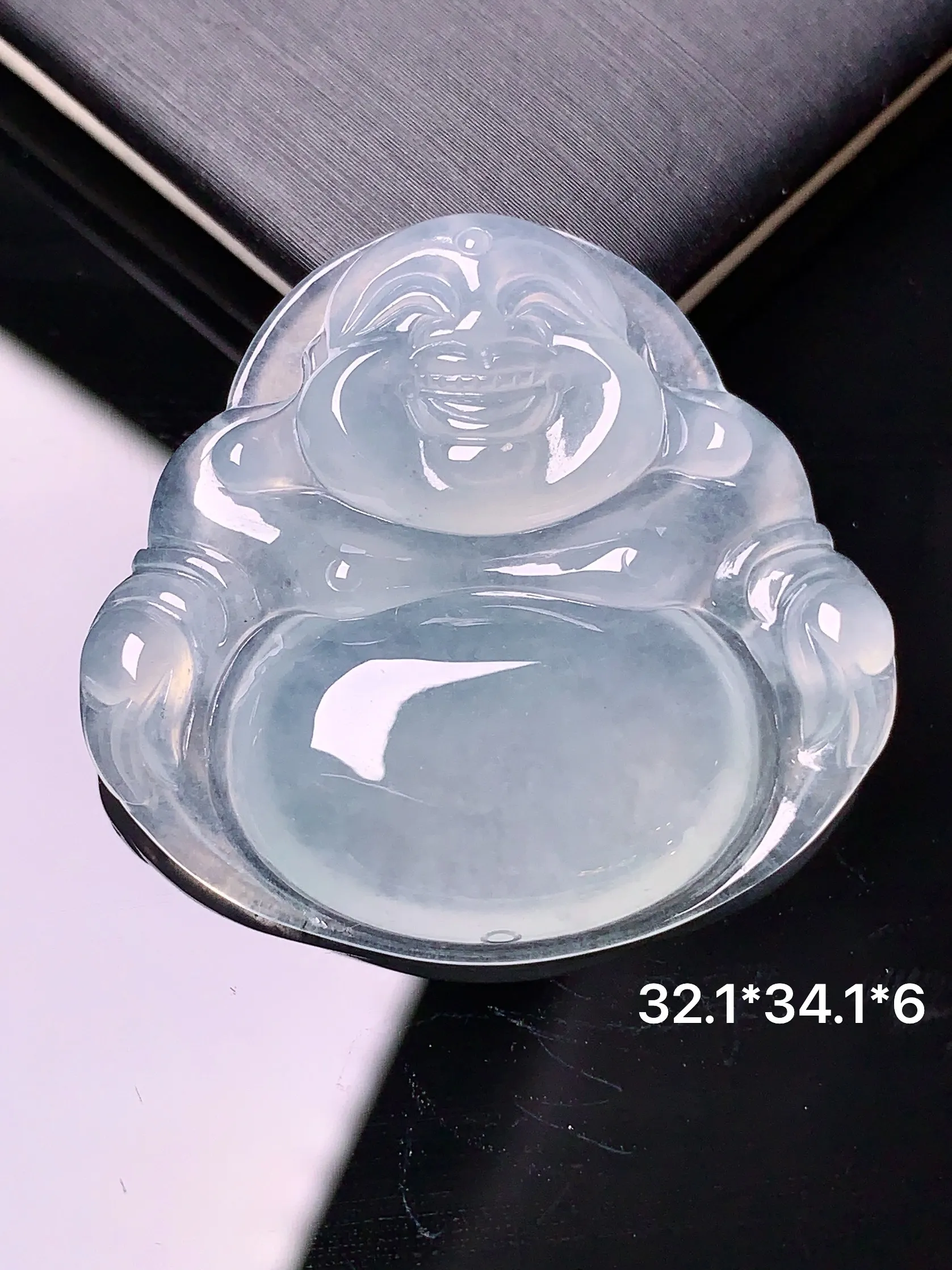 冰种佛公吊坠 玉质细腻 色泽艳丽 整体尺寸32.1*34.1*6