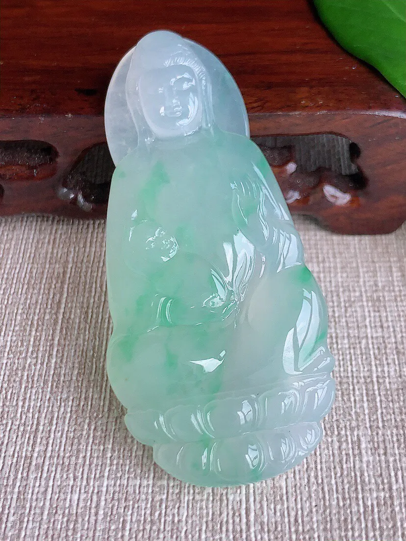 a货翡翠老坑冰种飘绿送子观音吊坠 尺寸62×29.2×6.5mm 重量24.34g 0703