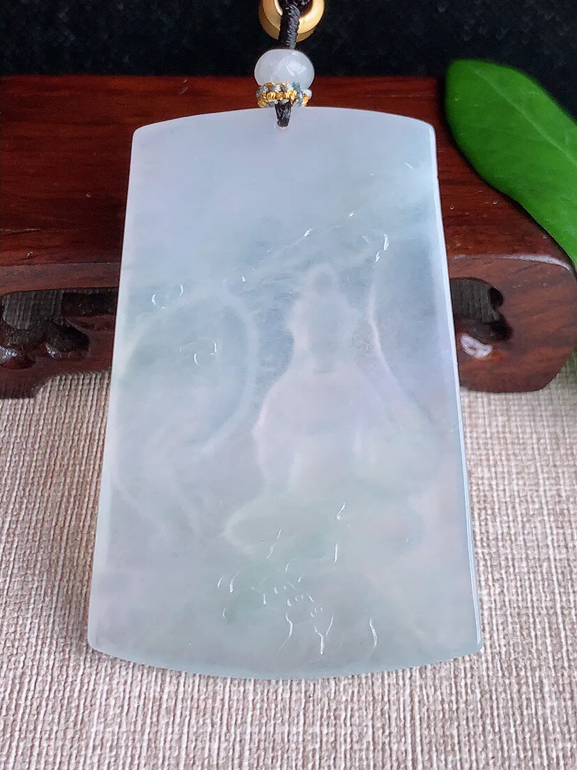 a货翡翠老坑冰种晴水正装观音吊坠 尺寸61.7×38×6mm 重量24.42g 0703