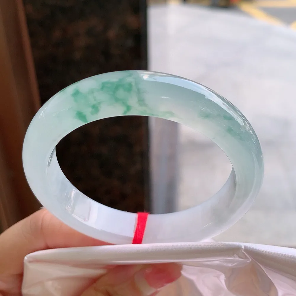 正圈冰玻飘花 无瑕 尺寸:56.9/12.6/8.5 花美 种水好