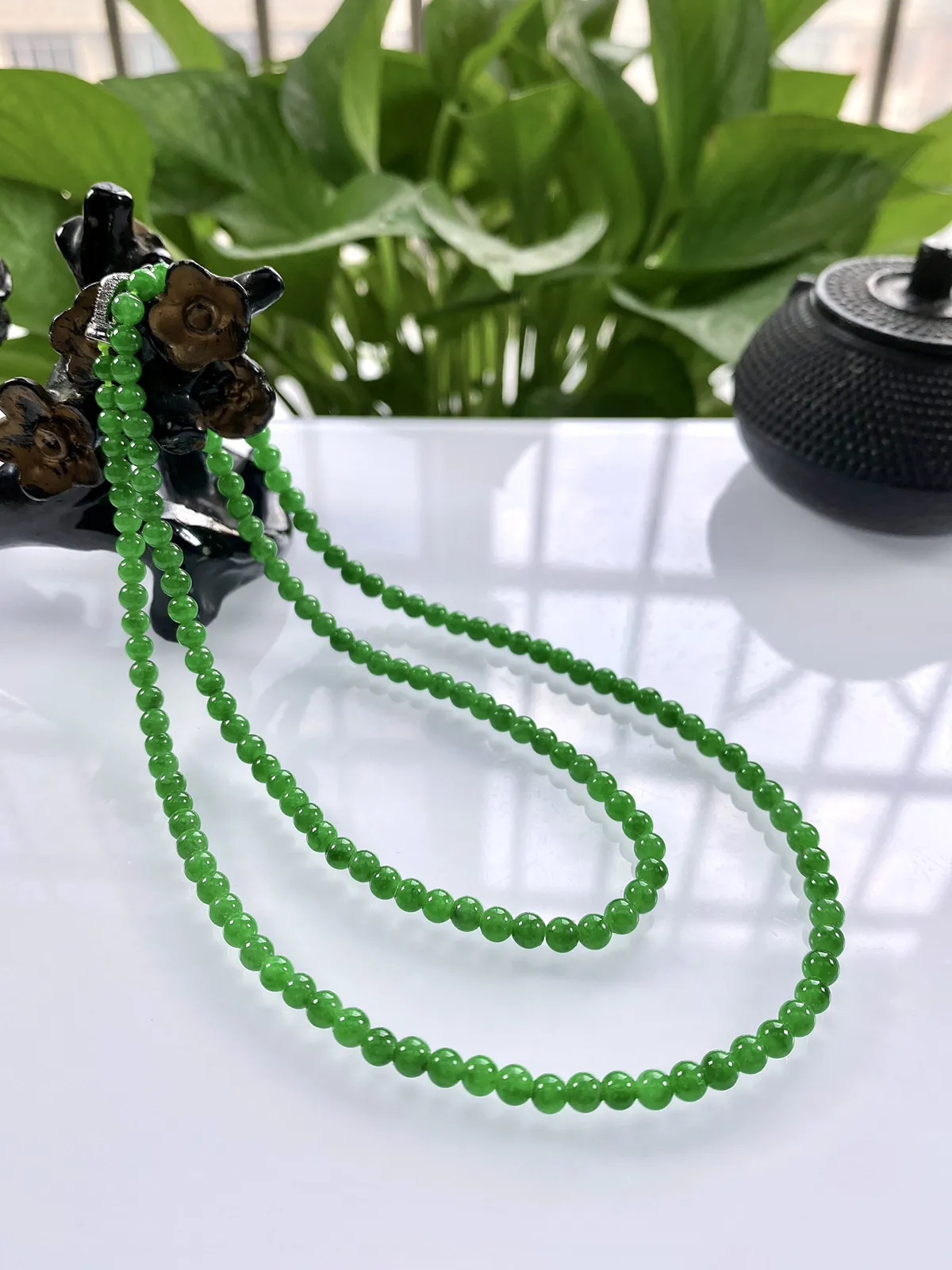 收藏级别，缅甸天然翡翠A货，卡4冰种起胶满绿浓阳绿小米珠小圆珠项链手链，尺寸：4mm//157颗，长