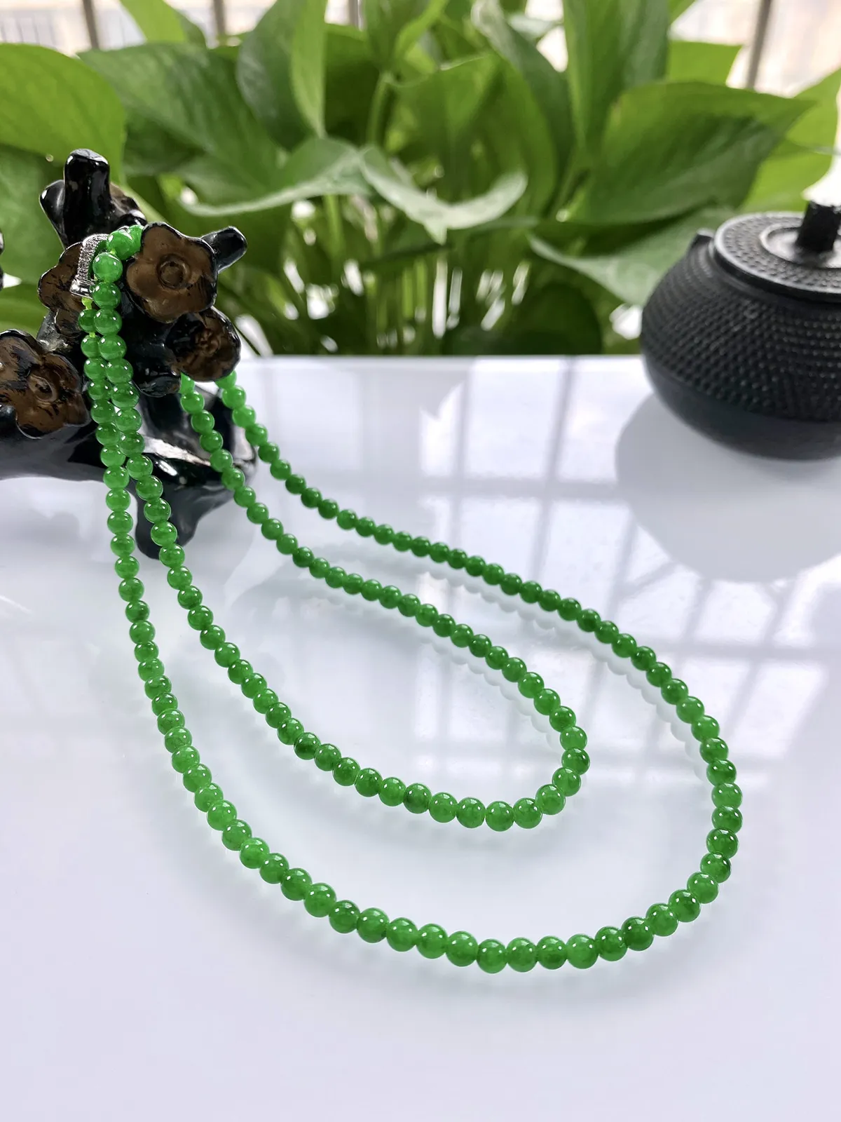 收藏级别，缅甸天然翡翠A货，卡4冰种起胶满绿浓阳绿小米珠小圆珠项链手链，尺寸：4mm//157颗，长度600mm，重量：17.10g