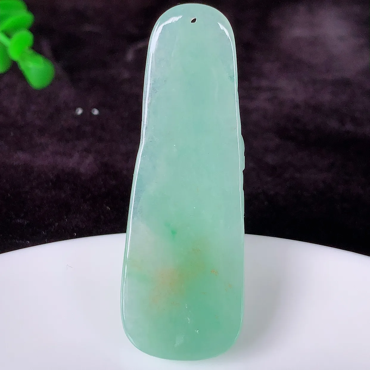 自然光实拍，冰胶晴绿逍遥布袋佛翡翠吊坠，代代有钱，水足丰盈，盈满欢喜，配戴送礼佳品！#60.1