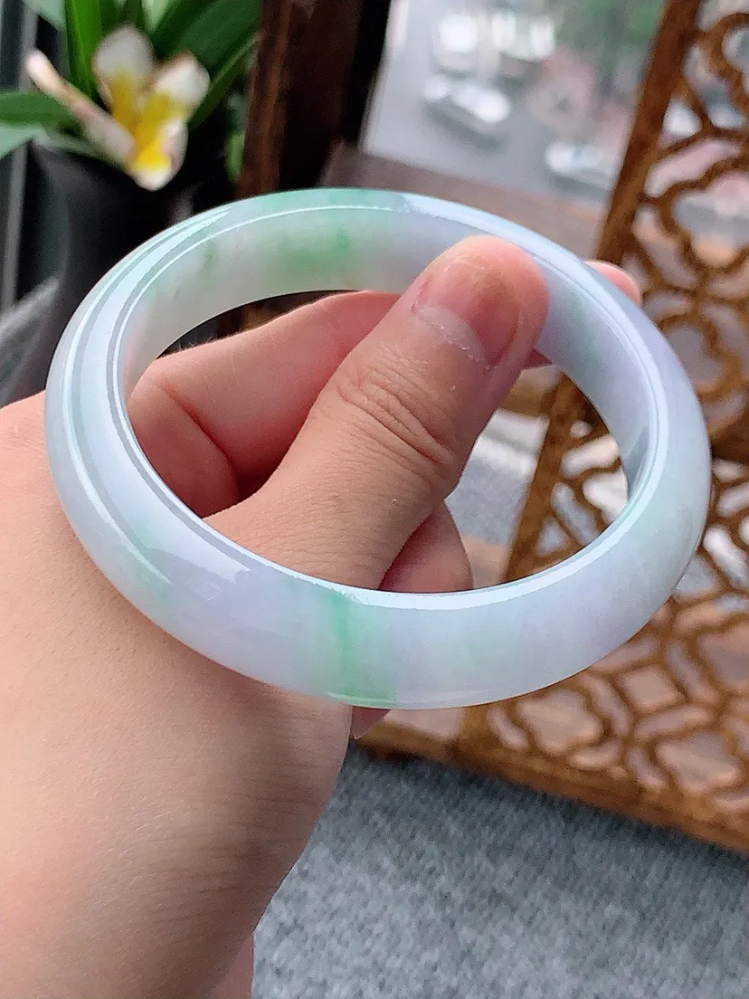 a货翡翠老坑春彩紫罗兰飘绿正装正圈手镯58-59圈口  尺寸58.2×12.8×8mm 重量62.86g 0621