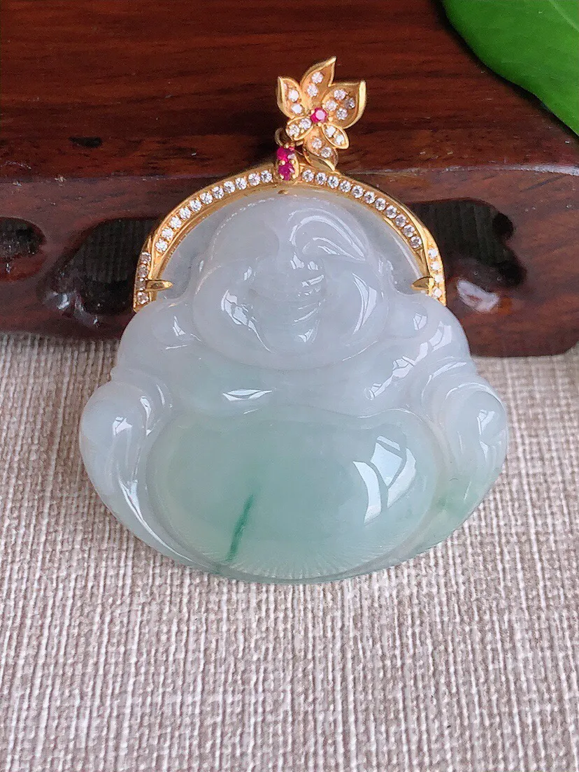 a货翡翠老坑冰种18K金伴钻镶嵌飘花大佛公吊坠 尺寸47×34.4×38×7.7mm 重量17.42g 0704