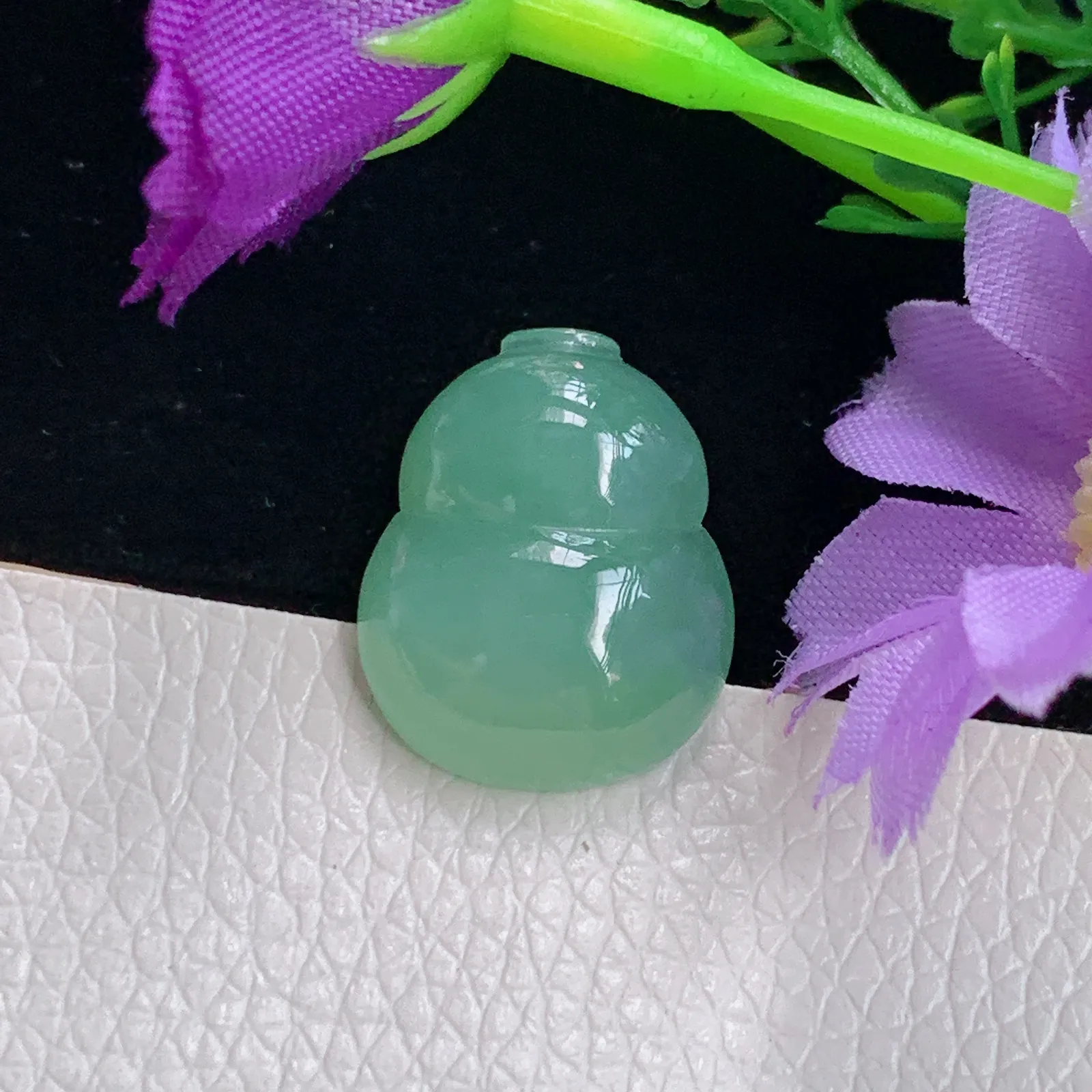 zen实拍19.5*15.8*6老坑精雕冰晴饱满镶嵌款葫芦玉葫芦 暂未打孔！