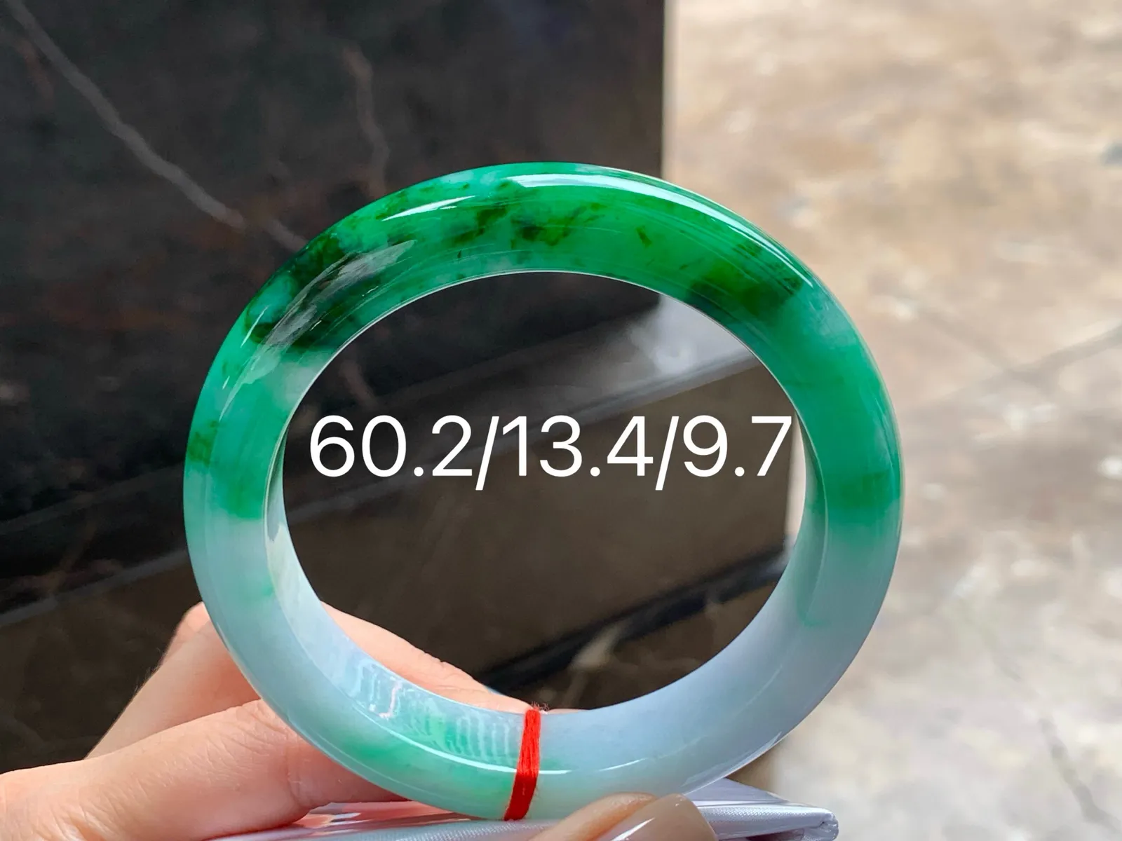 辣绿大圈手镯
色好60.2/13.4/9.7mm