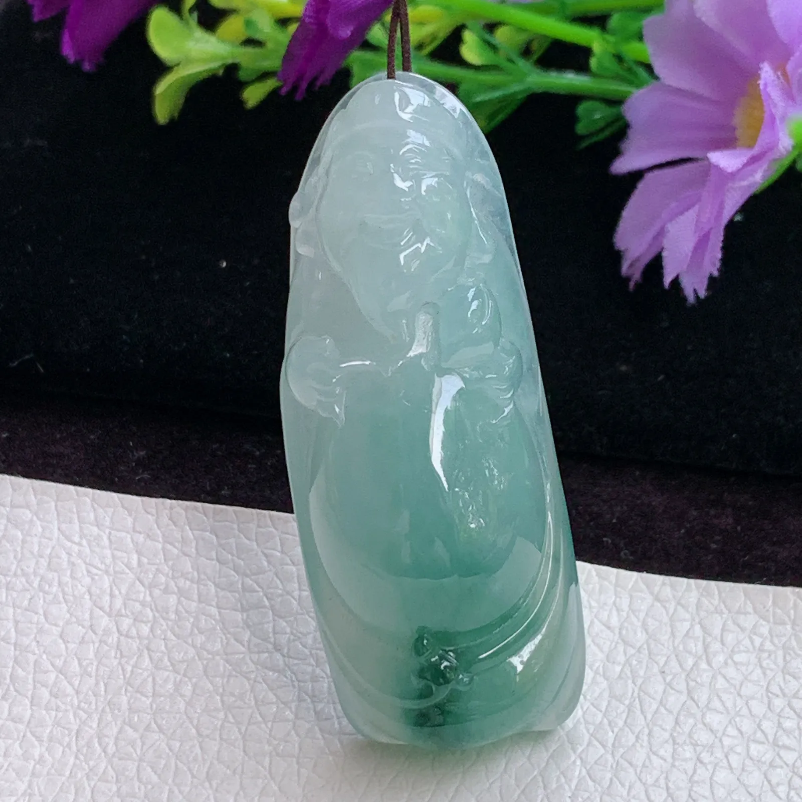 Lz实拍48.9*19.4*12.8翡翠A货精雕冰胶飘花财神爷 财爷玉吊坠