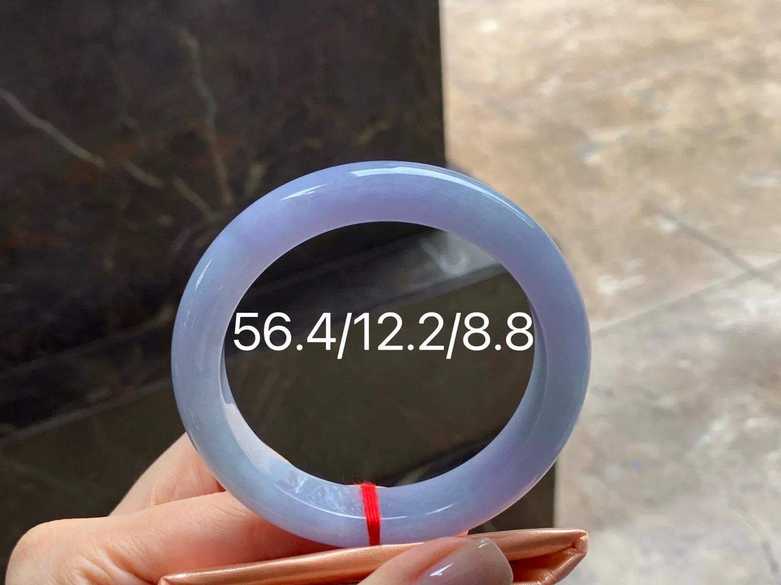春色手镯
清爽56.4/12.2/8.8mm