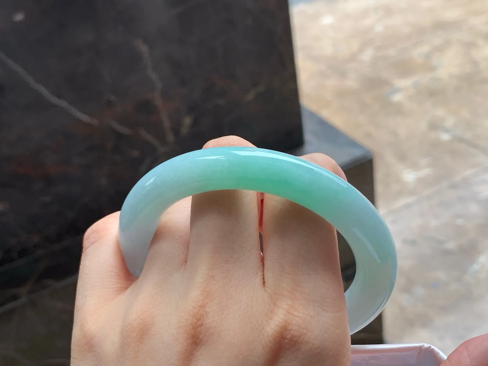 福镯
细腻57.8/10.6/11mm