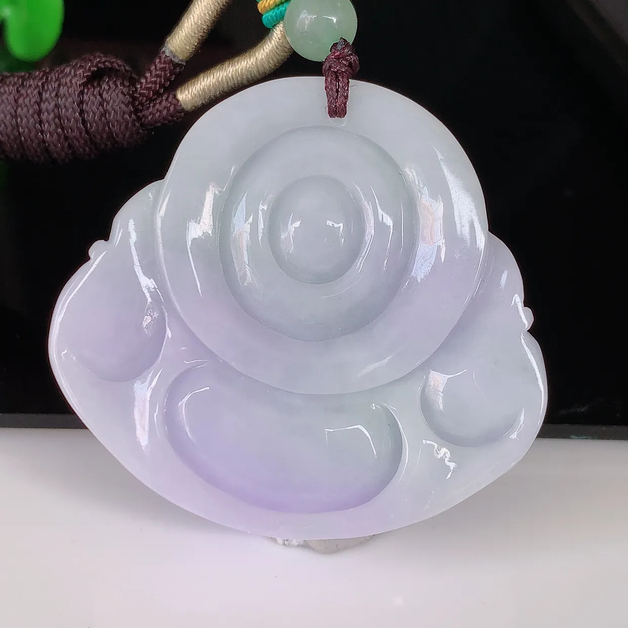 自然光实拍，大件厚装紫罗兰翡翠佛公吊坠，笑口常开，佛公在心中，一生平安幸福，佛公翠色迷人，佩戴佳品！#46.5