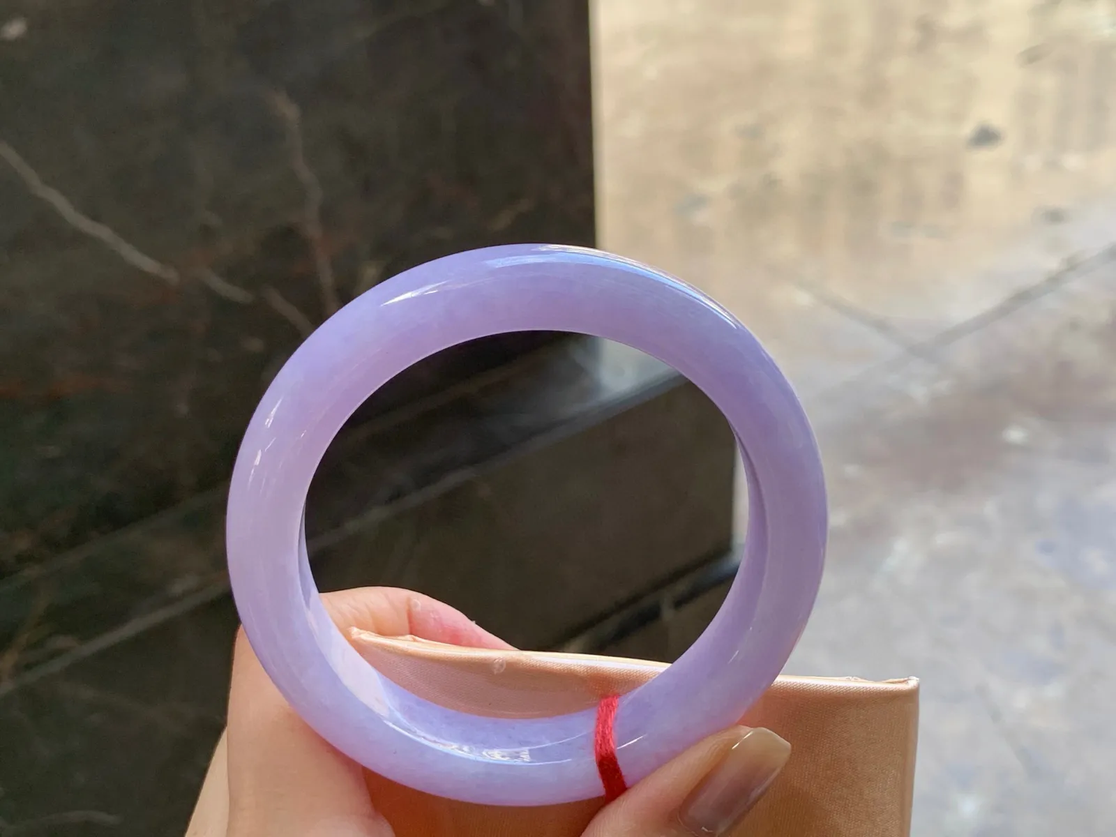 春色手镯
干净清爽 57.5/12.3/8.8mm