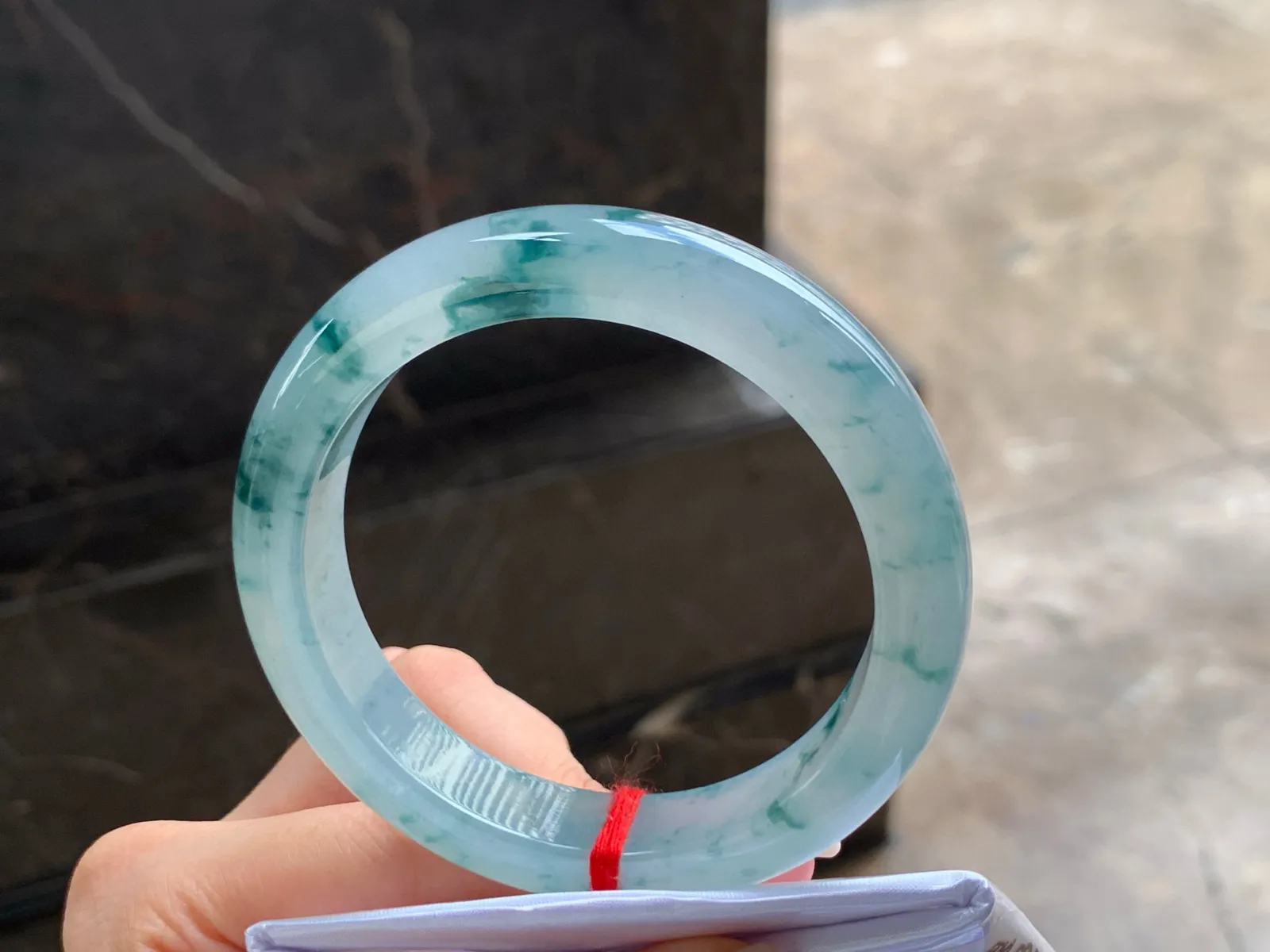 冰种飘花手镯
种好55.6/12.3/8.7mm