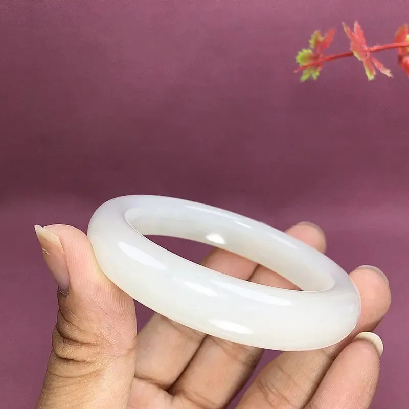 和田玉59.5圈口羊脂白玉手镯，圈口59.5宽12.6精品手镯，品质高