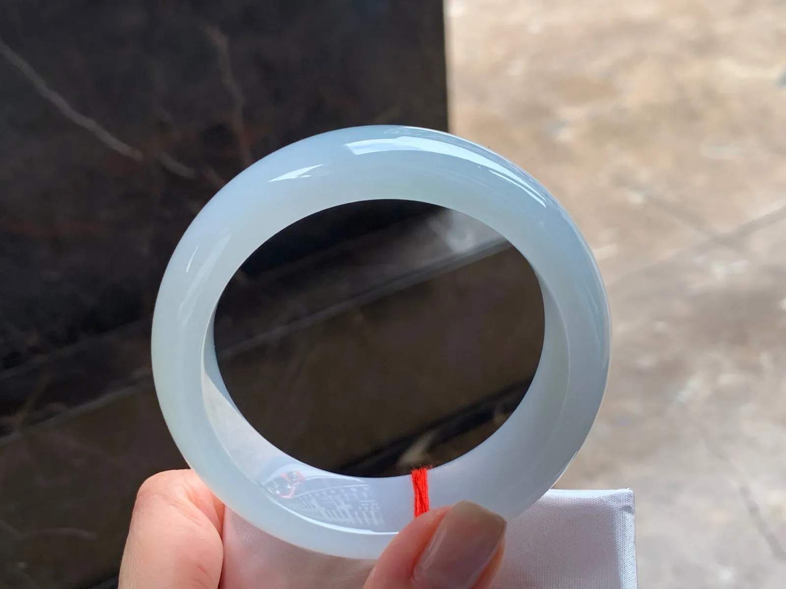 冰宽版手镯
水润56.8/20/9.6mm