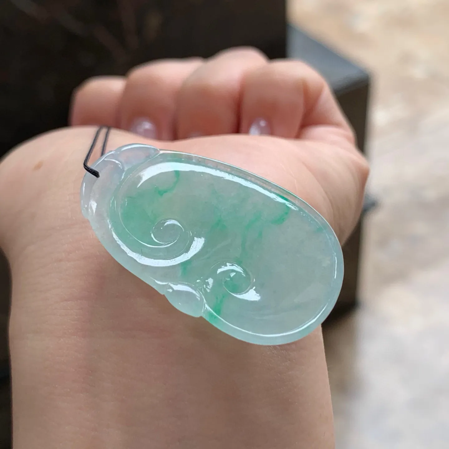 冰飘色如意
水润