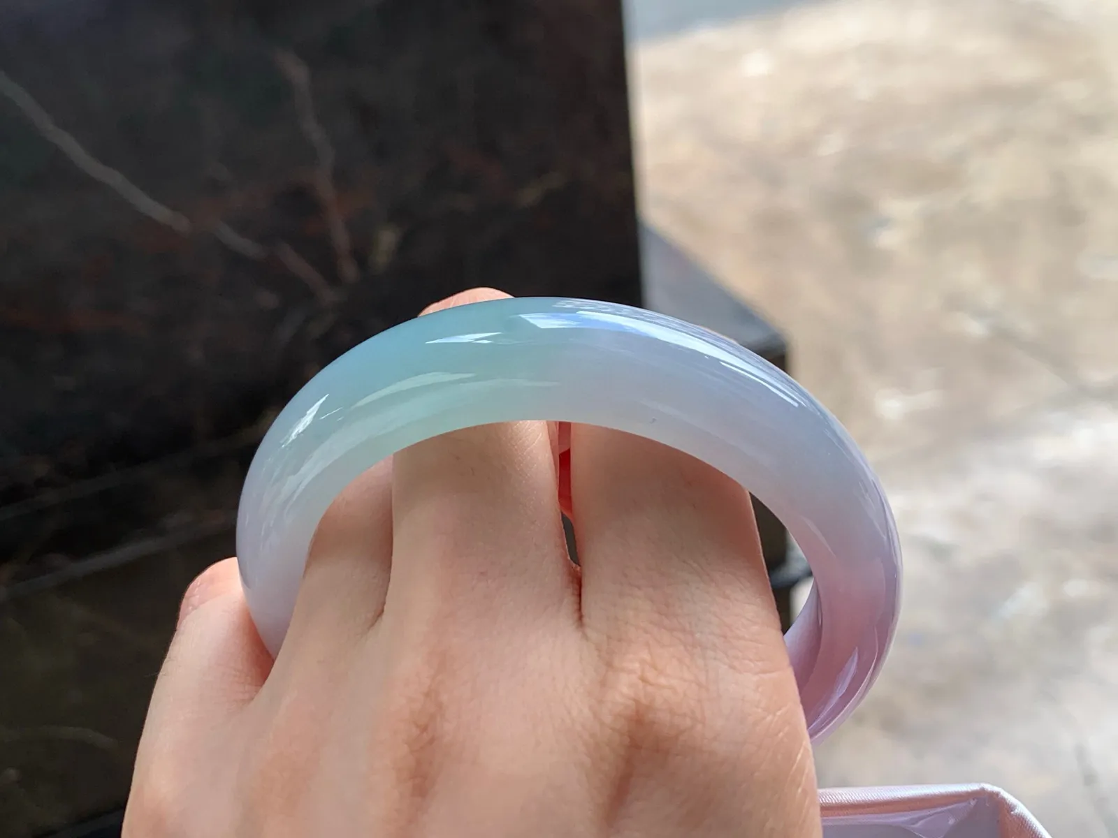 春色手镯
水润58/13/9mm
