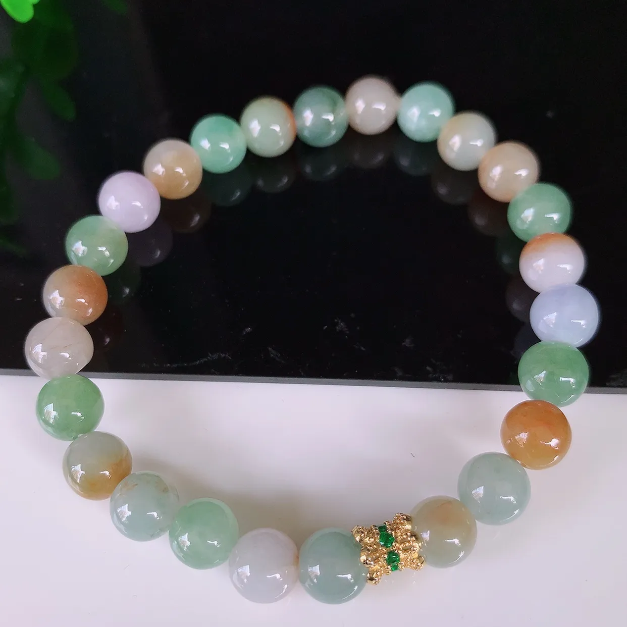 自然光实拍，冰润多彩翡翠手串手链，种老水足，冰清玉润  颜色漂亮  #46.5取一尺寸7.5