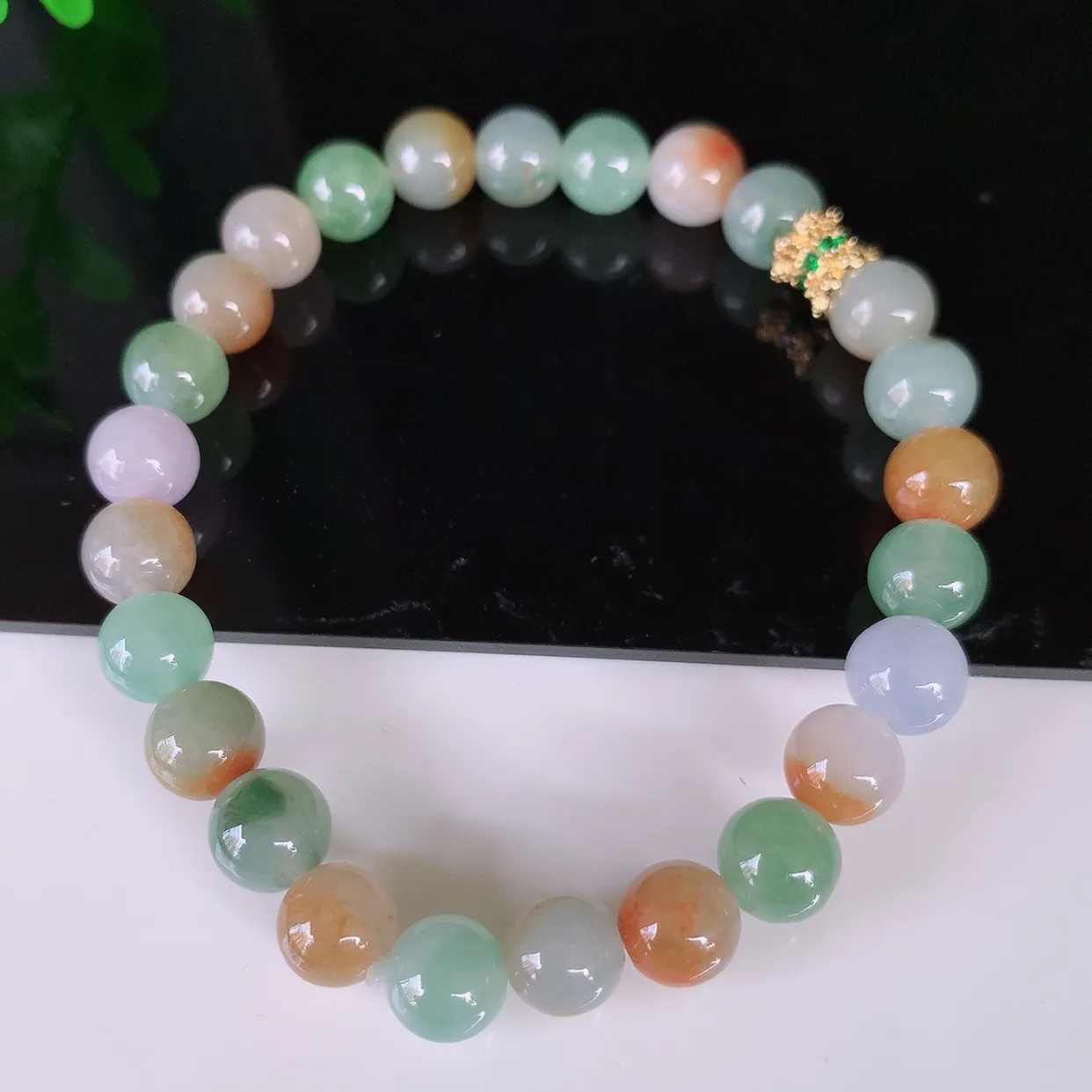 自然光实拍，冰润多彩翡翠手串手链，种老水足，冰清玉润  颜色漂亮  #46.5取一尺寸7.5