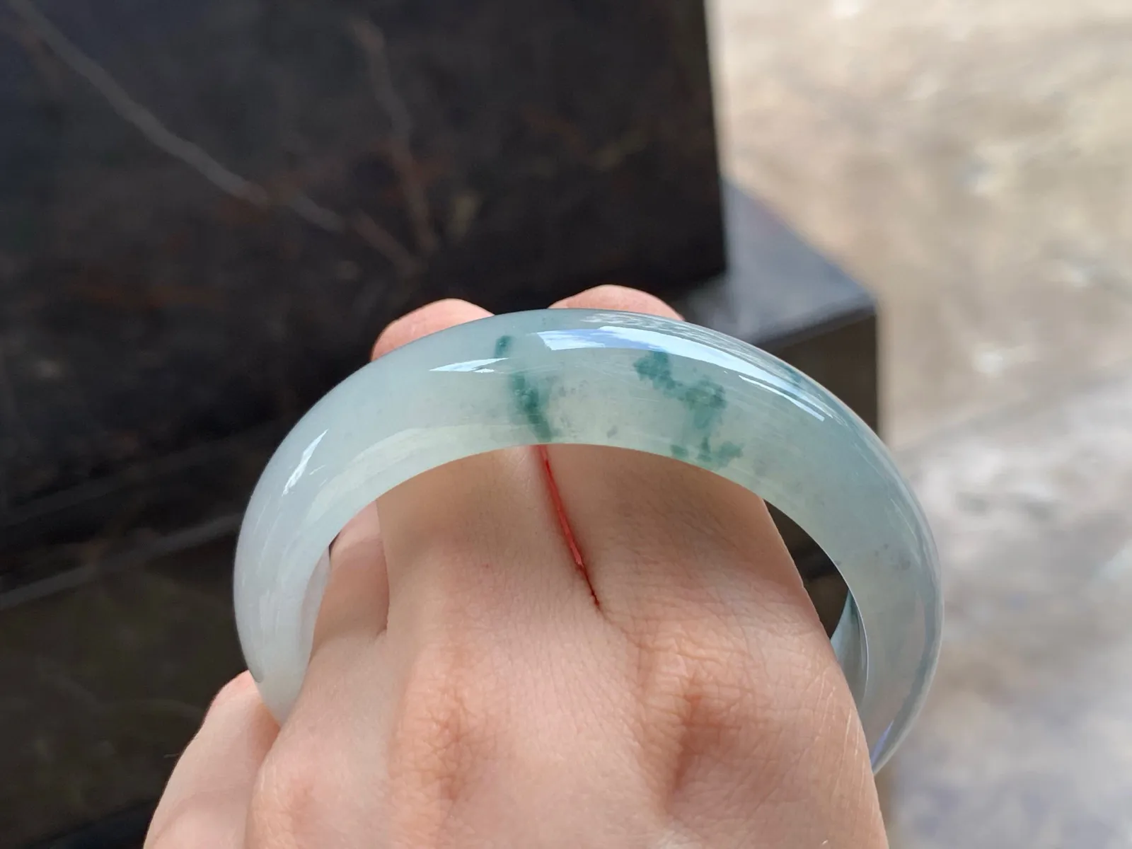 冰飘花宽版手镯
清爽58/16.3/8.6mm