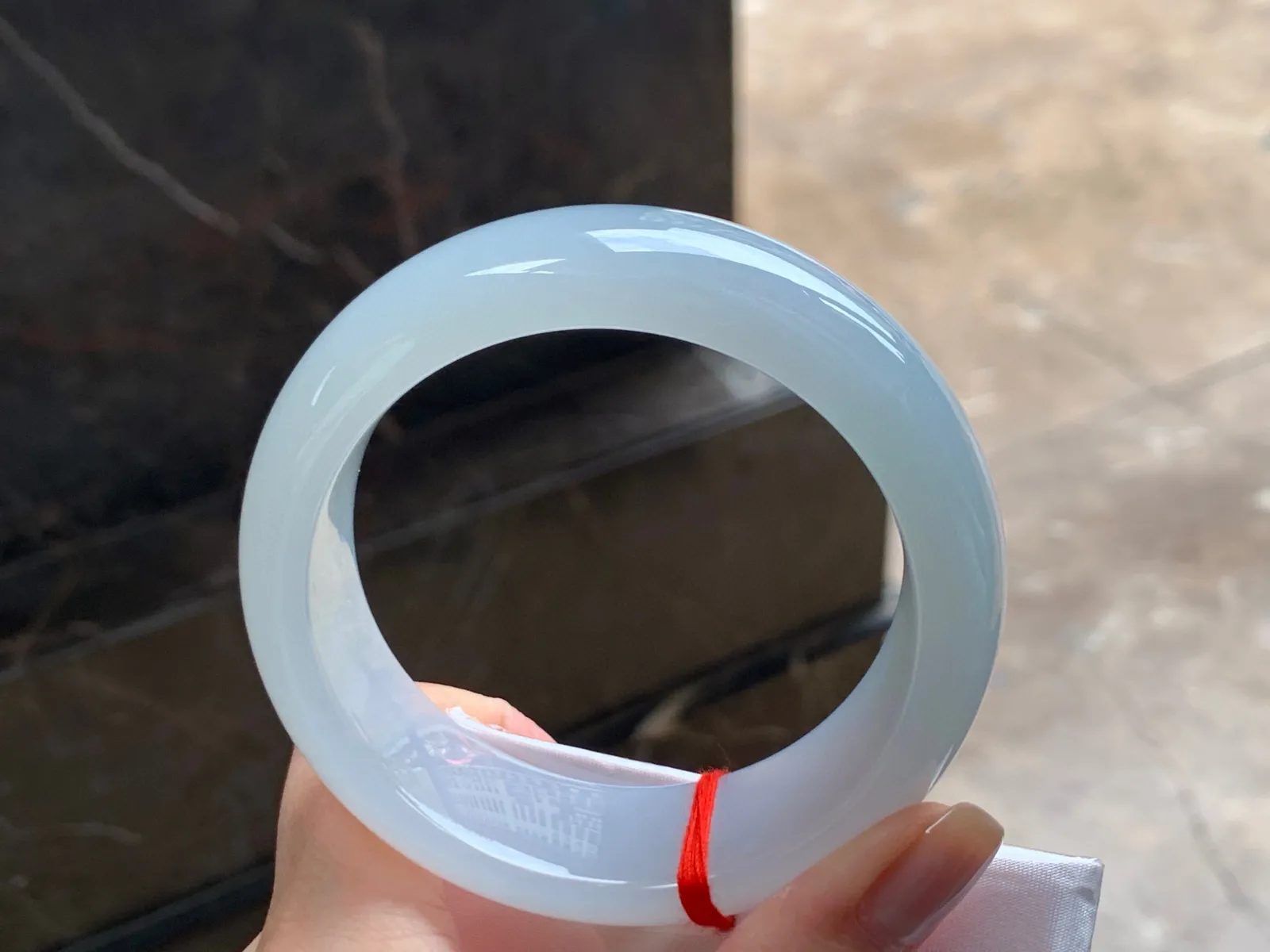 冰宽版手镯
水润56.8/20/9.6mm