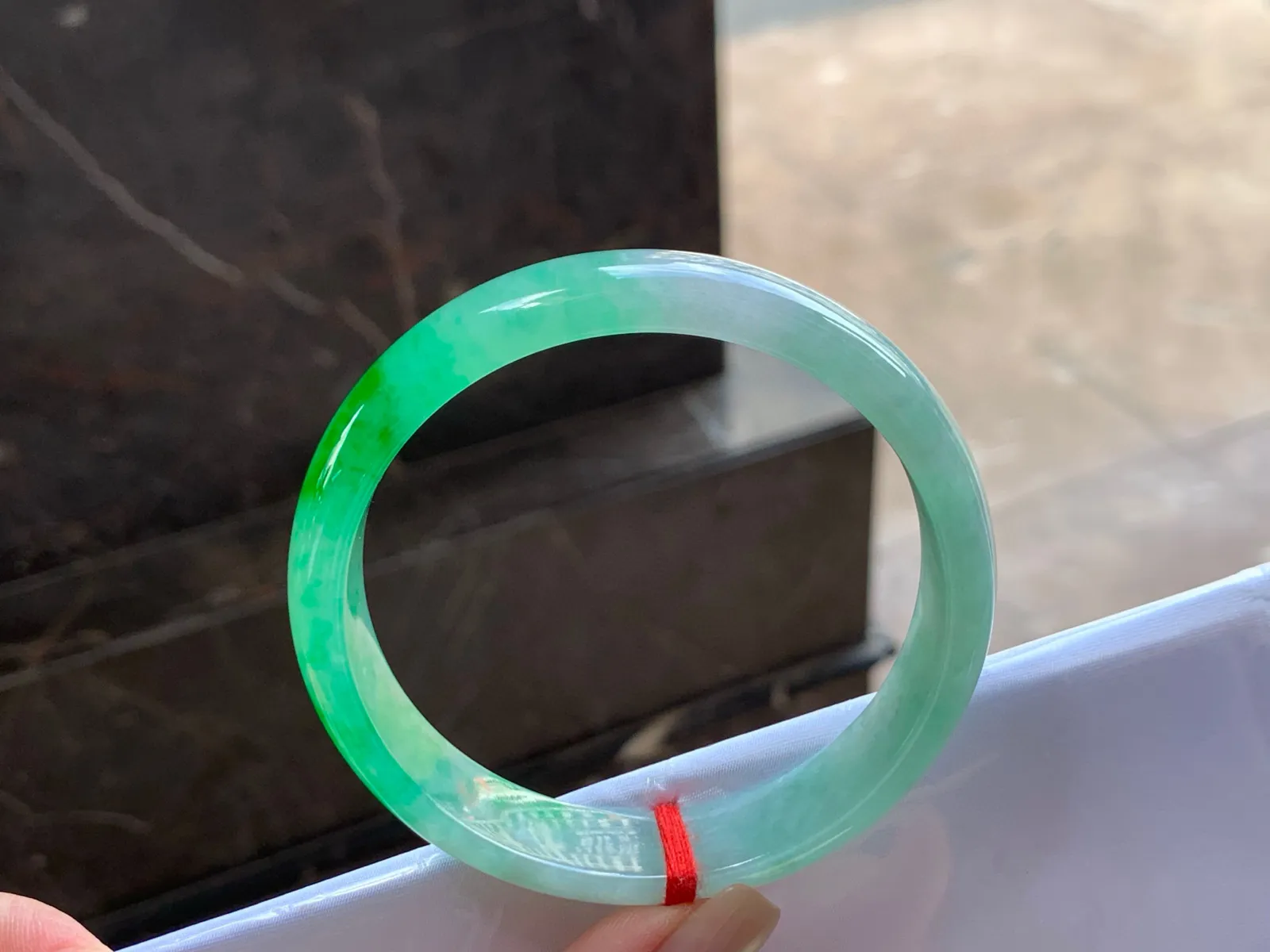 冰辣绿手镯
种老58.3/12.7/6.6mm