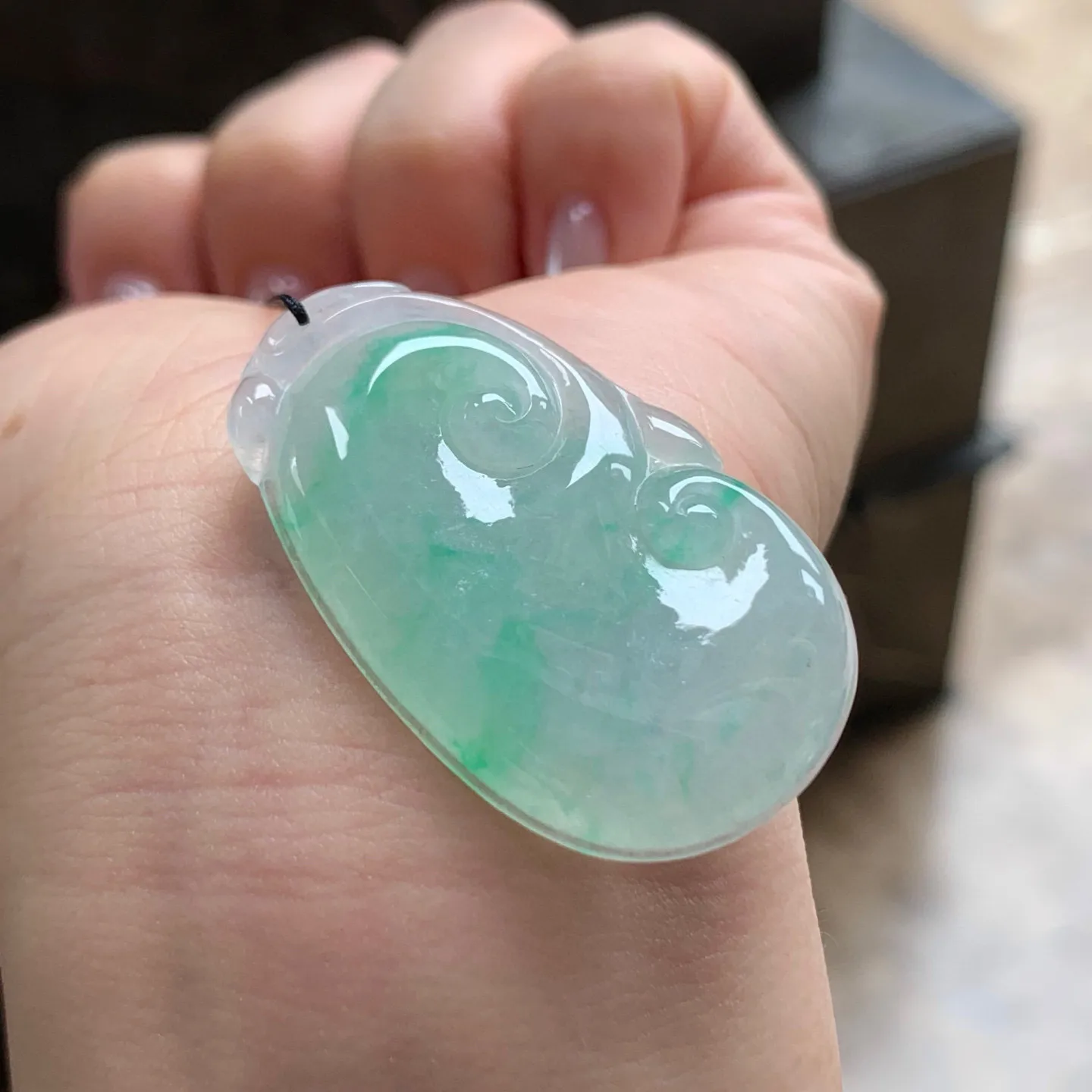 冰飘色如意
水润