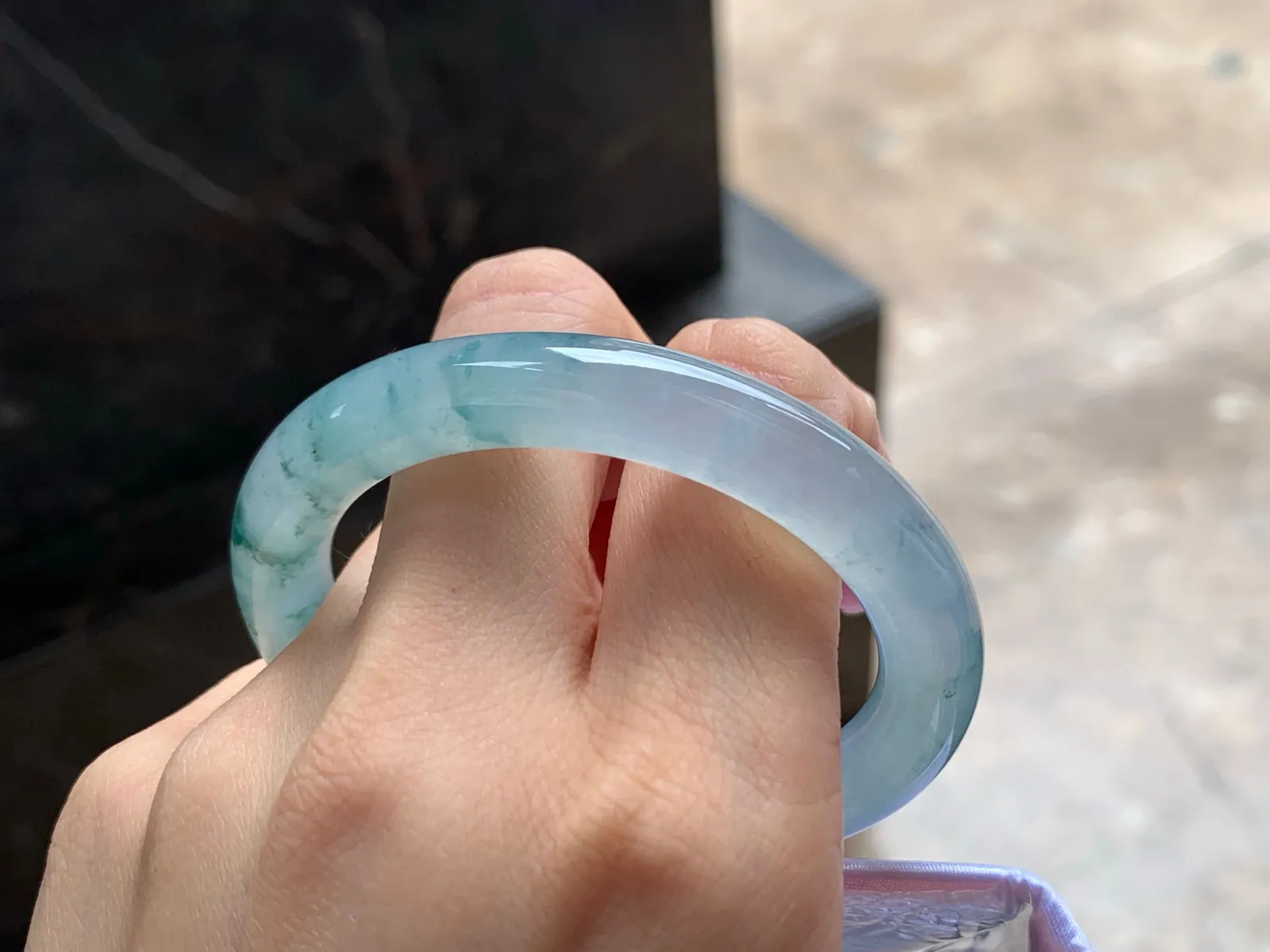 冰种飘花福镯
种老50.5/8.9mm
