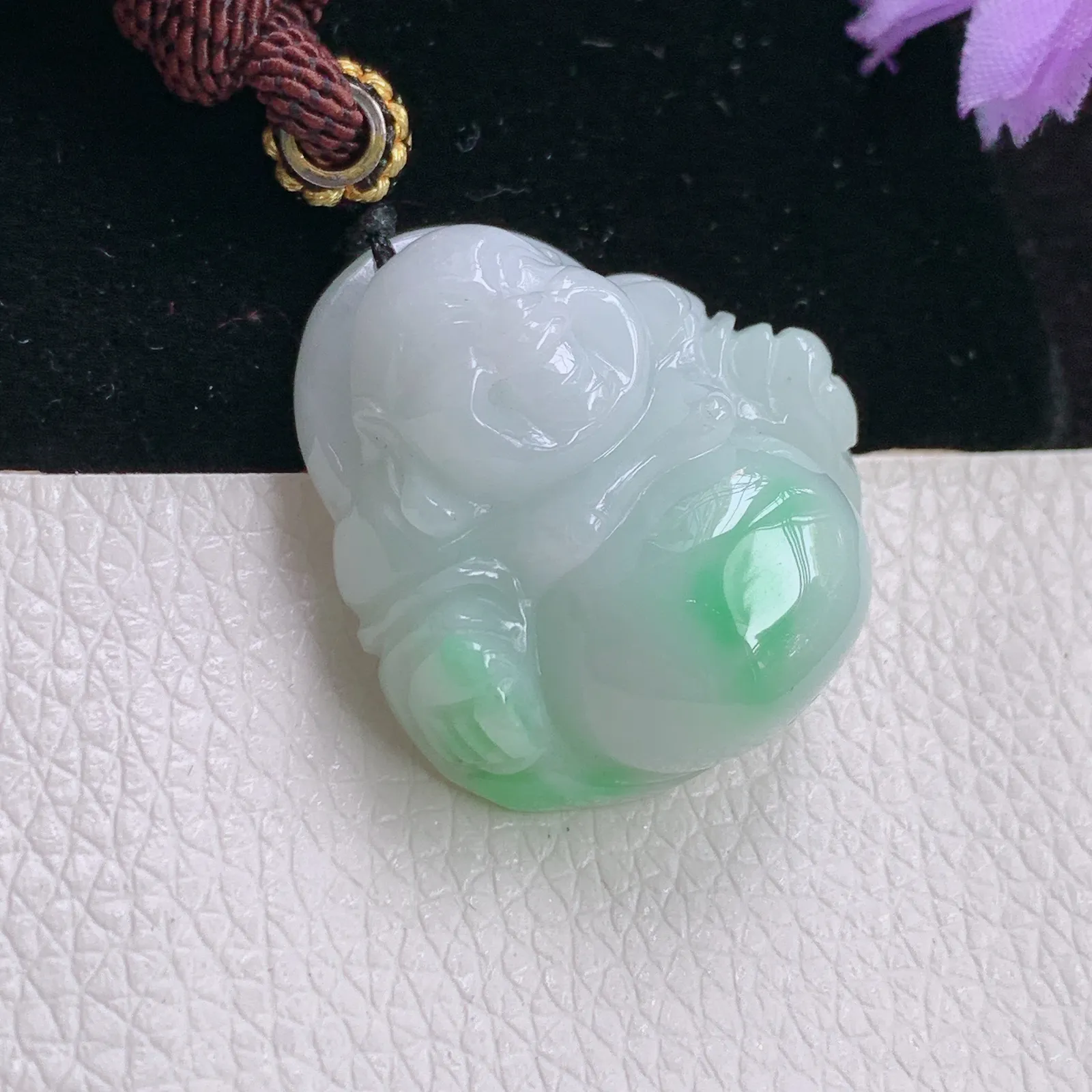 zen实拍28.6*26*12老坑精雕饱满飘绿花翡翠佛公 开心佛玉吊坠 玉挂件