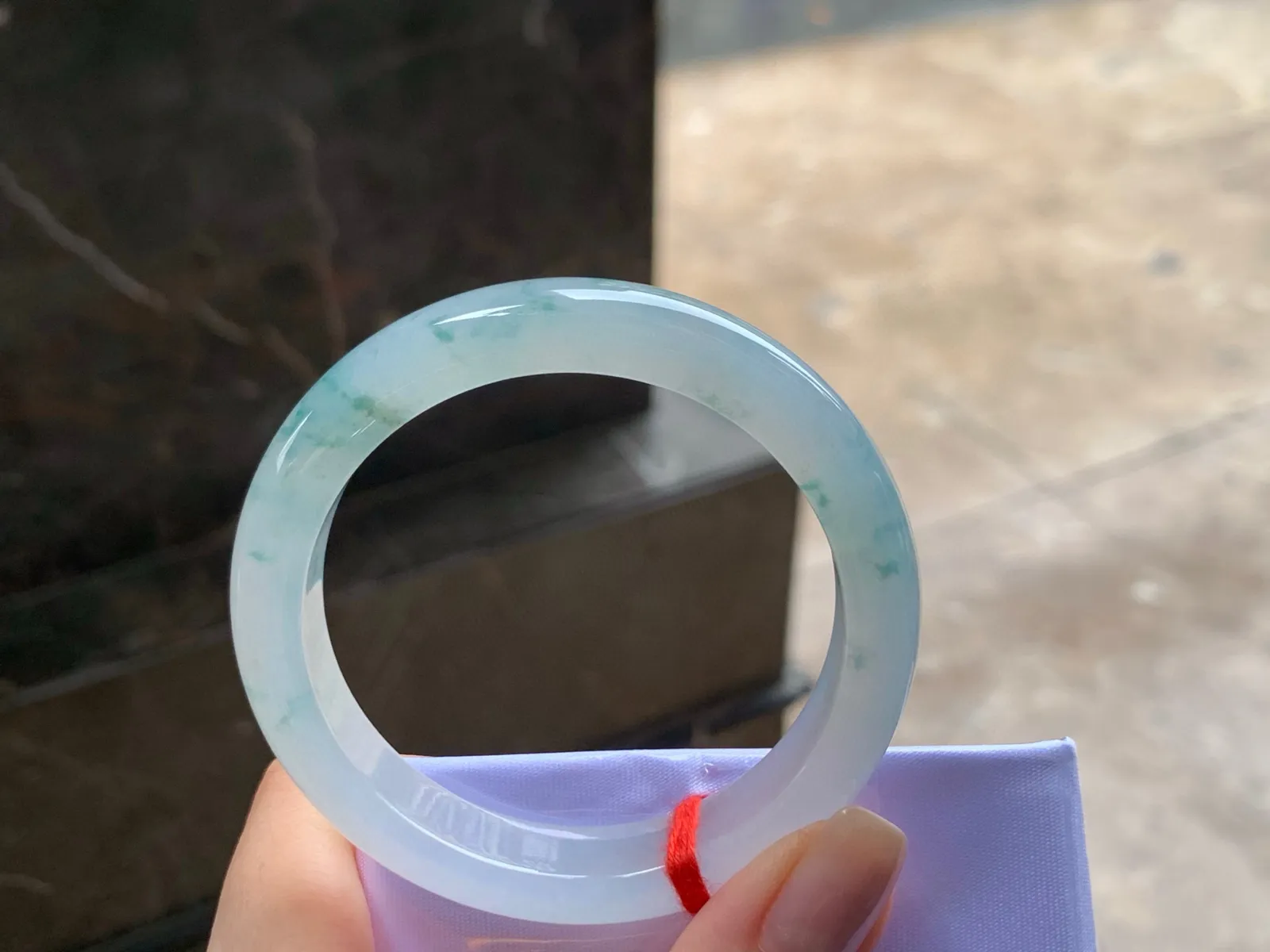 冰飘花手镯
种好50.6/10.5/8.2mm