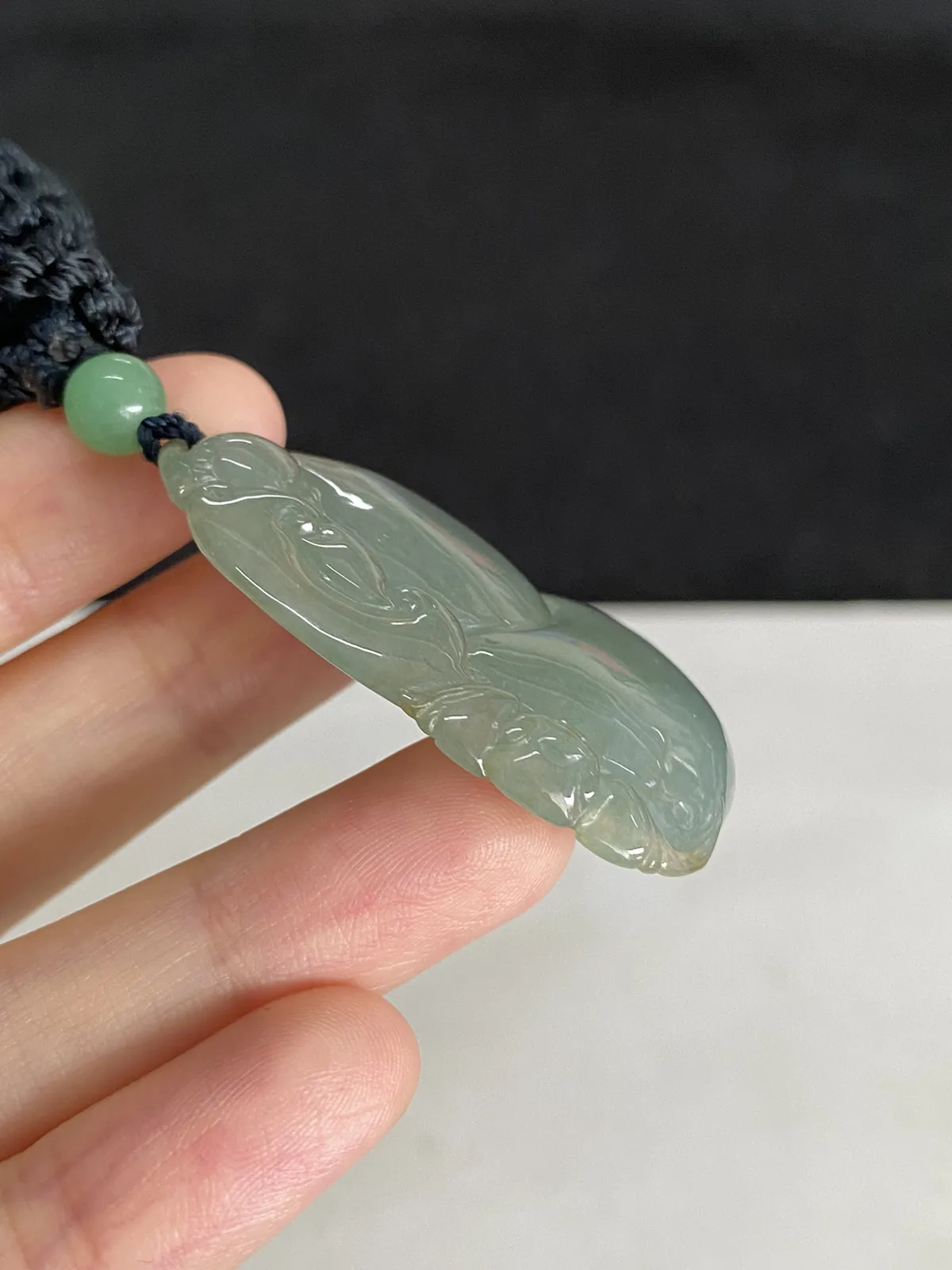 翡翠冰糯种灰绿色葫芦，配珠未测