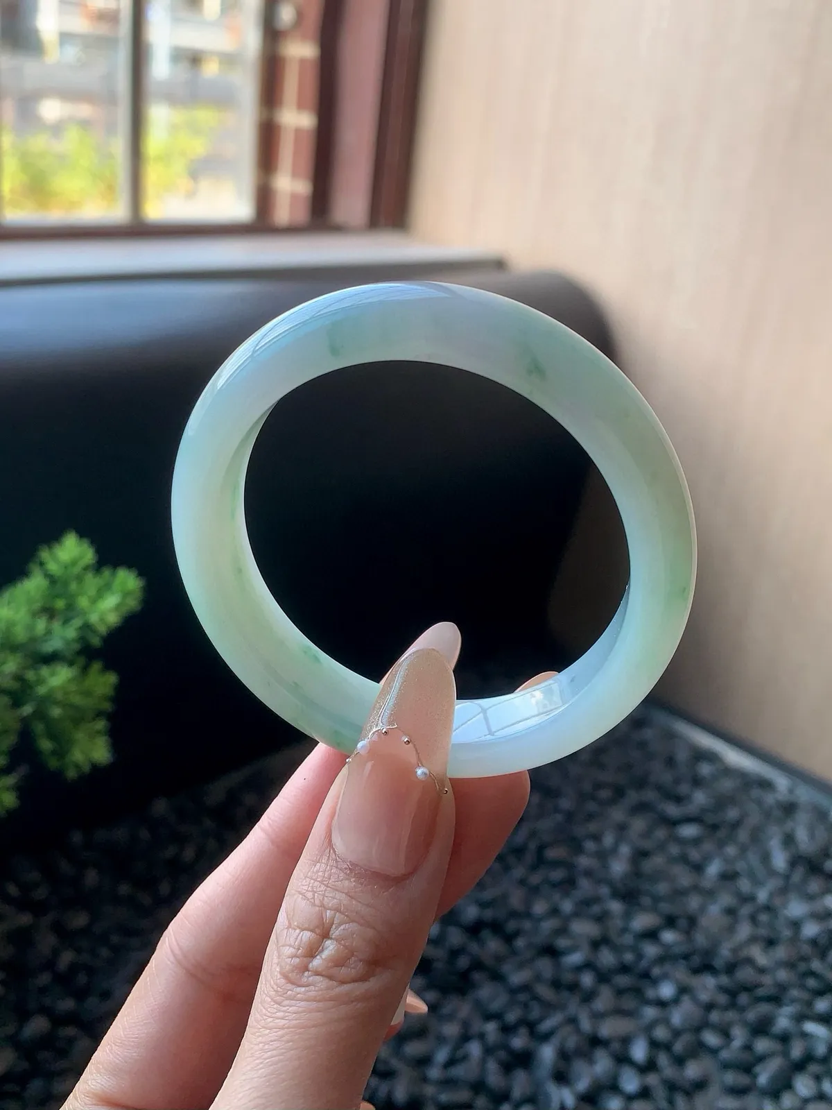 冰飘花绿飘花正圈手镯
⭕️54.3-12-8