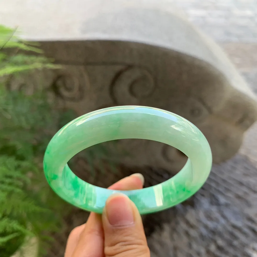 圈口 55.7-12.4-8.3【阳绿正圈手镯】正圈55 56可戴