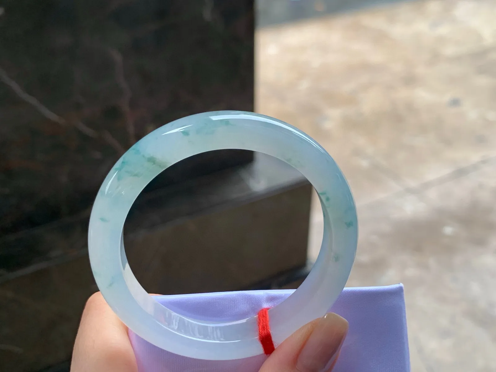 冰飘花手镯
种好50.6/10.5/8.2mm