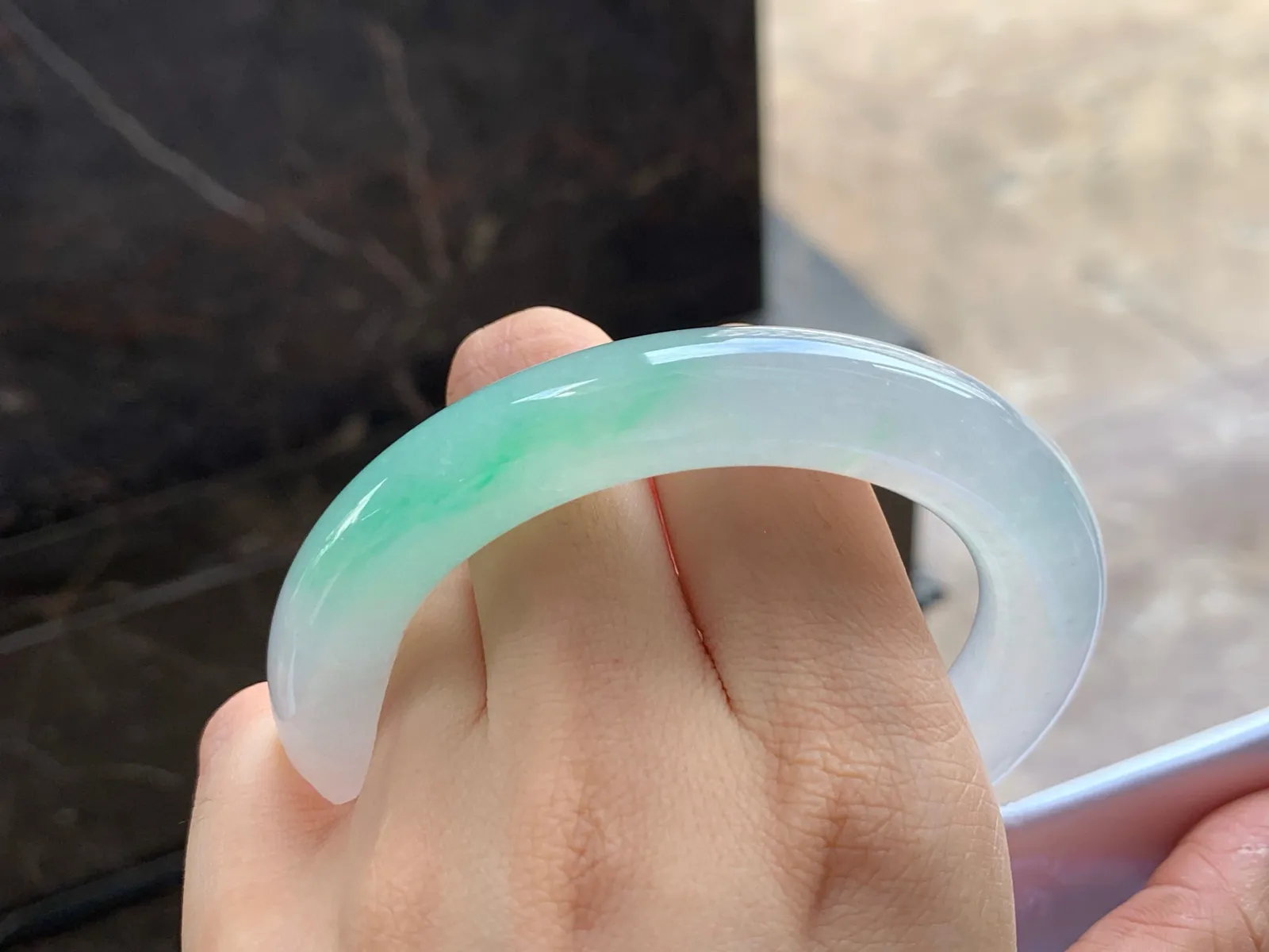 冰带色福镯
种好水足 59/11.3/11.6mm