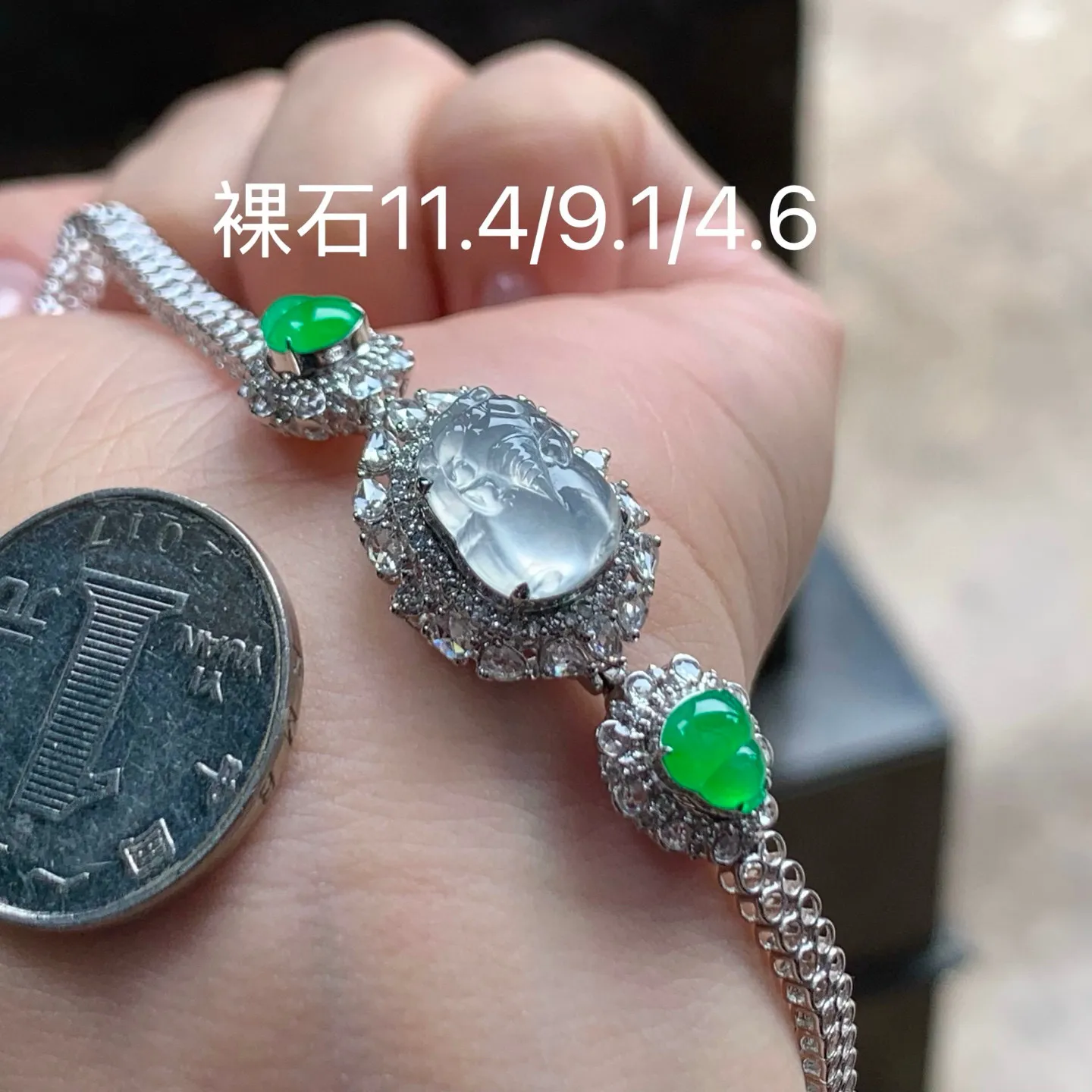 冰种貔貅手链
真金镶嵌 精致