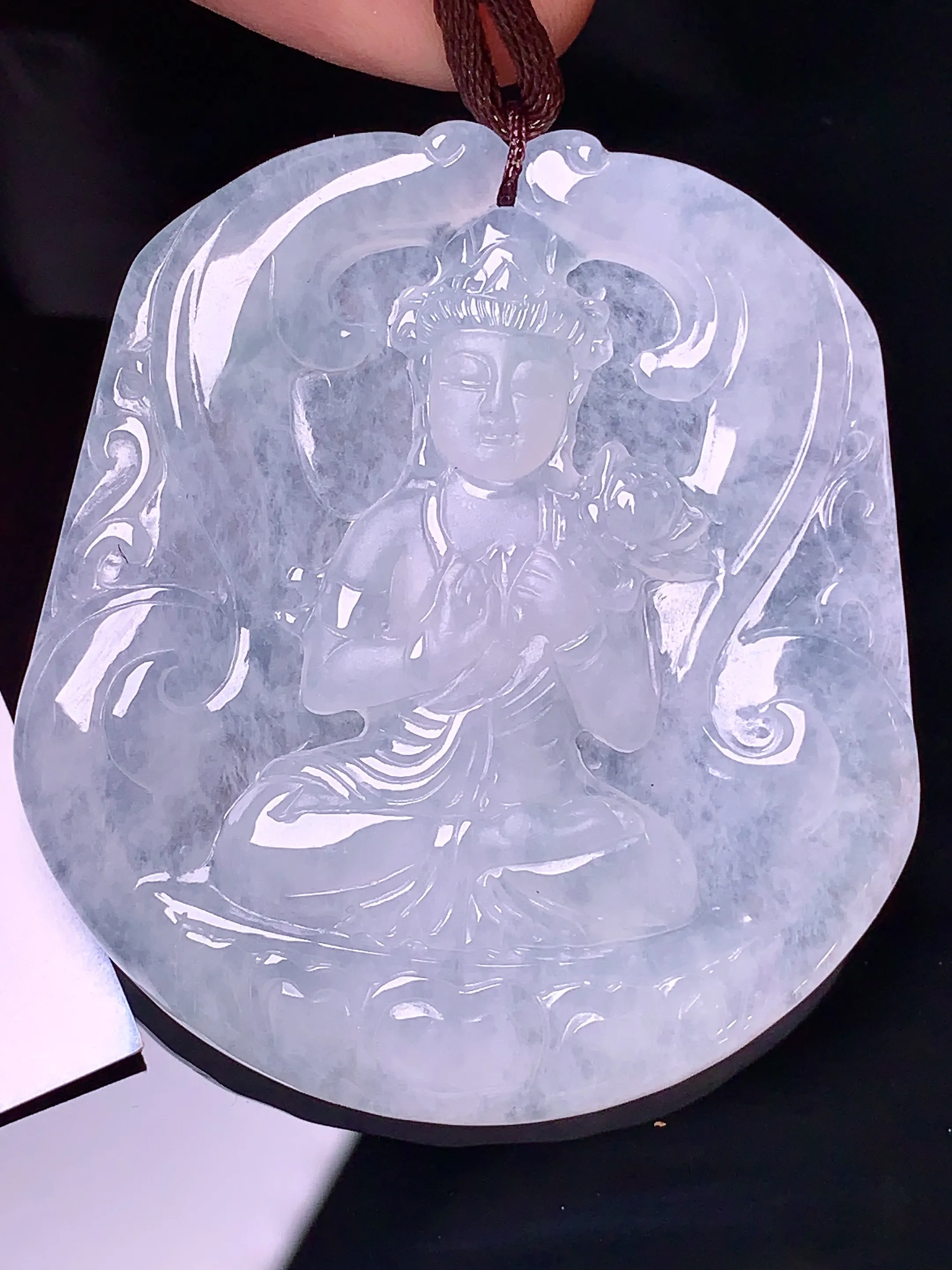 冰种观音吊坠 玉质细腻 色泽艳丽 整体尺寸50*45.2*5.2