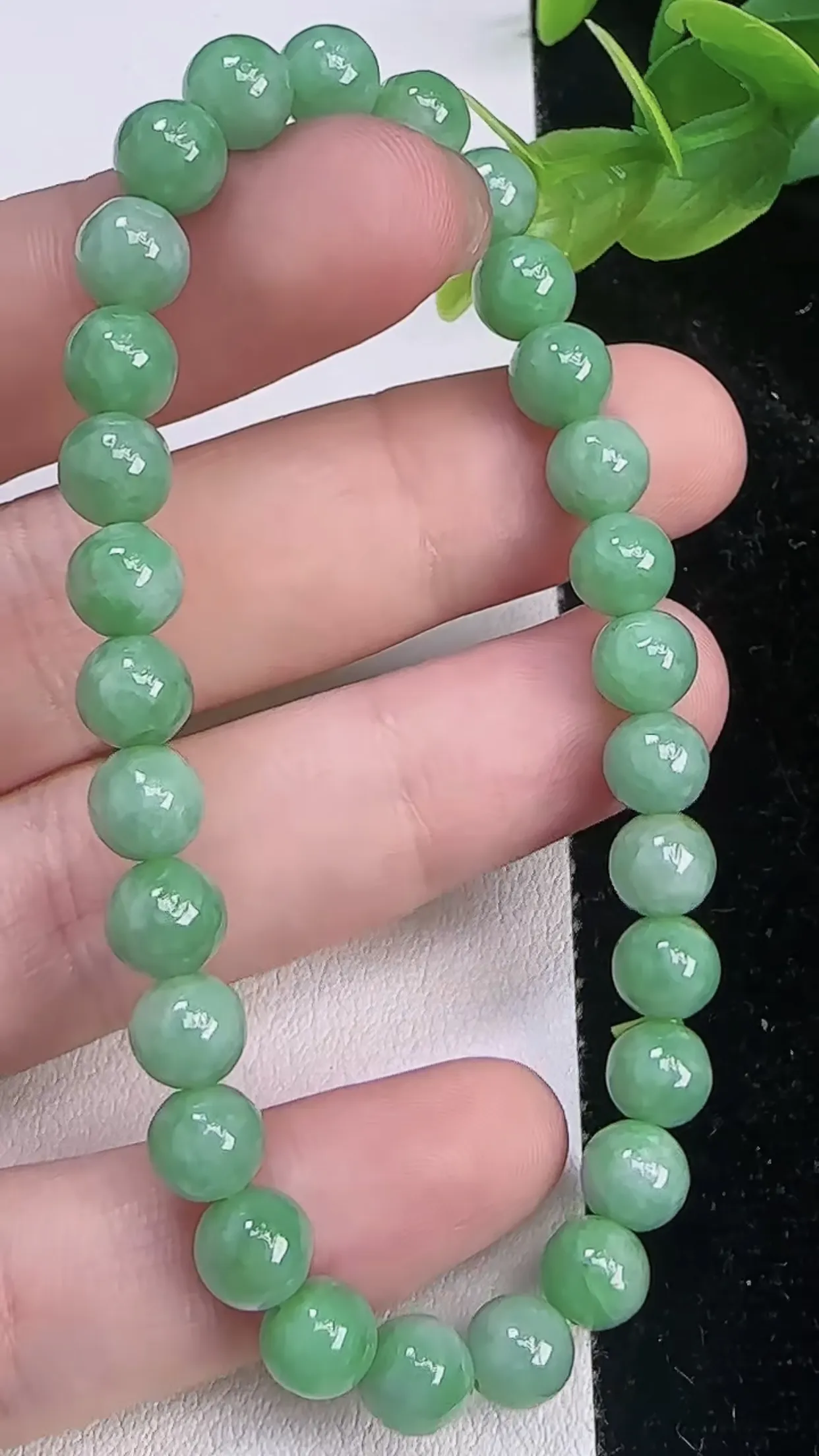 缅甸天然翡翠a货 老坑料起胶冰润 满绿圆珠手串 手链 尺寸6.5mm  29颗  y 13.15