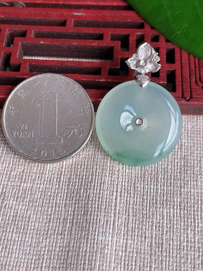 a货翡翠老坑冰种18K金伴钻镶嵌飘花平安扣吊坠 尺寸32.6×22.4×4.5mm 重量6.53g 0708
