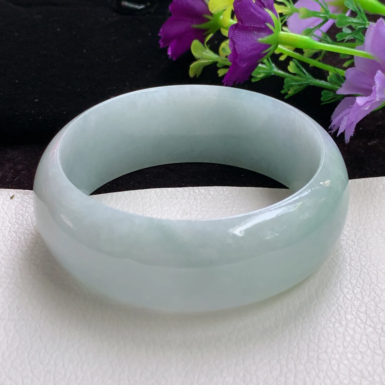 js稀有轮胎镯58*22.8*7.6 精美水润淡雅贵气翡翠玉手镯 玉手环