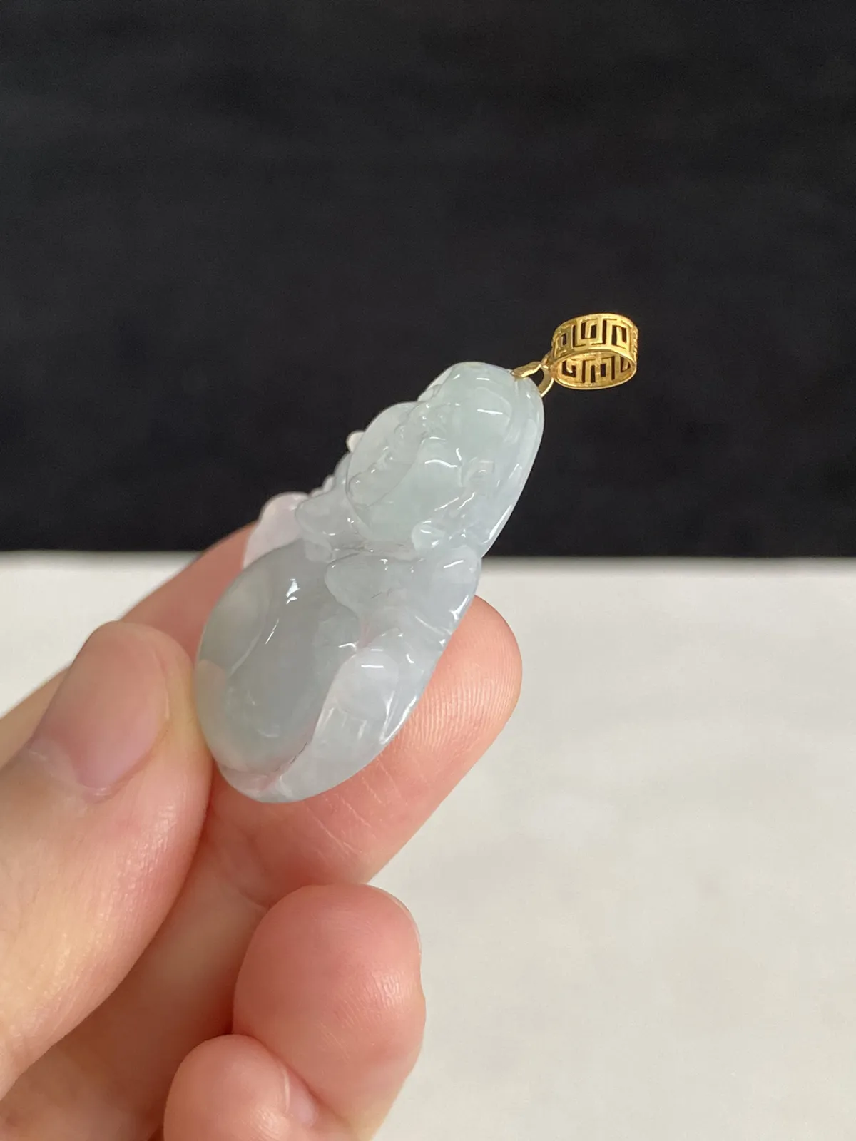 翡翠冰糯种白色吊坠，印记：G18K