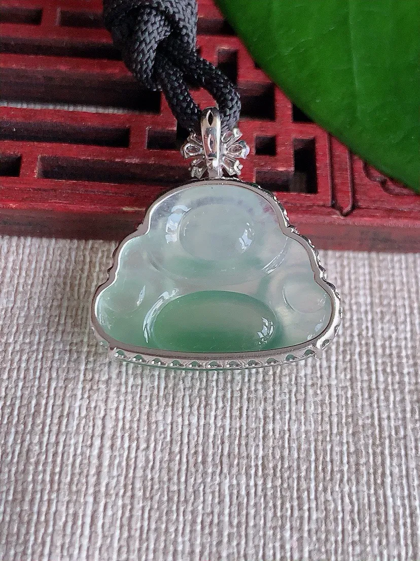 a货翡翠老坑冰种18K金伴钻镶嵌晴水佛公吊坠 尺寸26.8×19×25.2×7.7mm 重量7.43