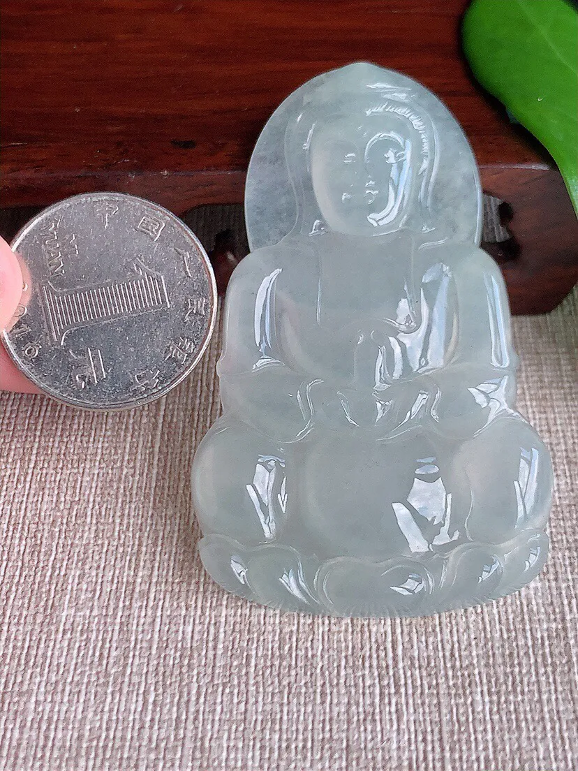 a货翡翠老坑冰种白月光大正装观音吊坠 尺寸63.6×38.7×5.2mm 重量25.15g 0708