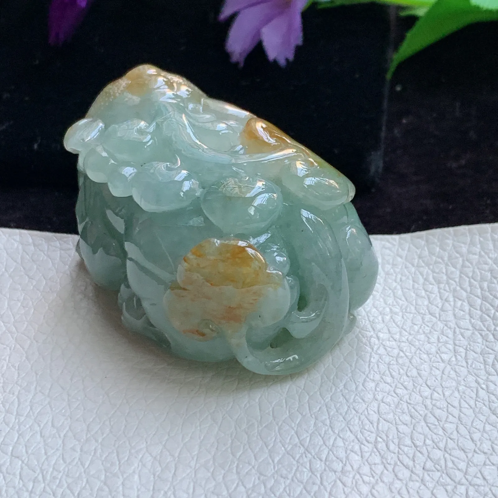 ws实拍48.8*30.6*24.8老坑精雕冰胶双彩立体貔貅玉吊坠 翡翠皮休玉挂件