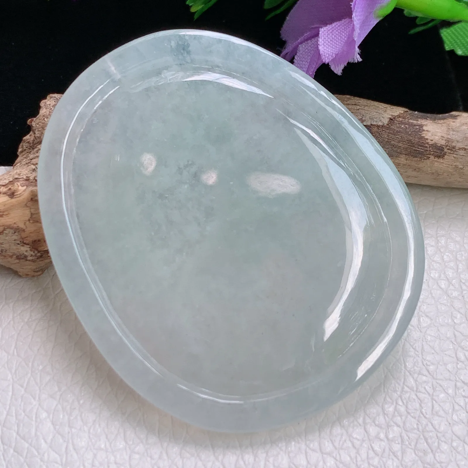 py实拍50.5*42.3*5.3老坑精雕冰胶纯美立体生肖羊翡翠玉吊坠