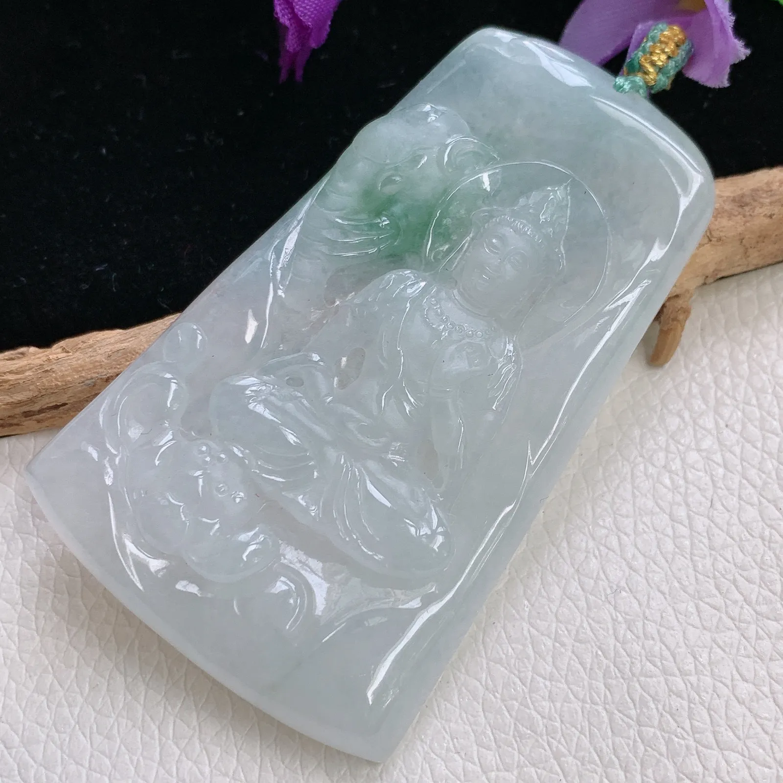 yn实拍63.3*39.8*6老坑精雕冰胶飘花生肖守护神普贤菩萨玉吊坠 玉挂件