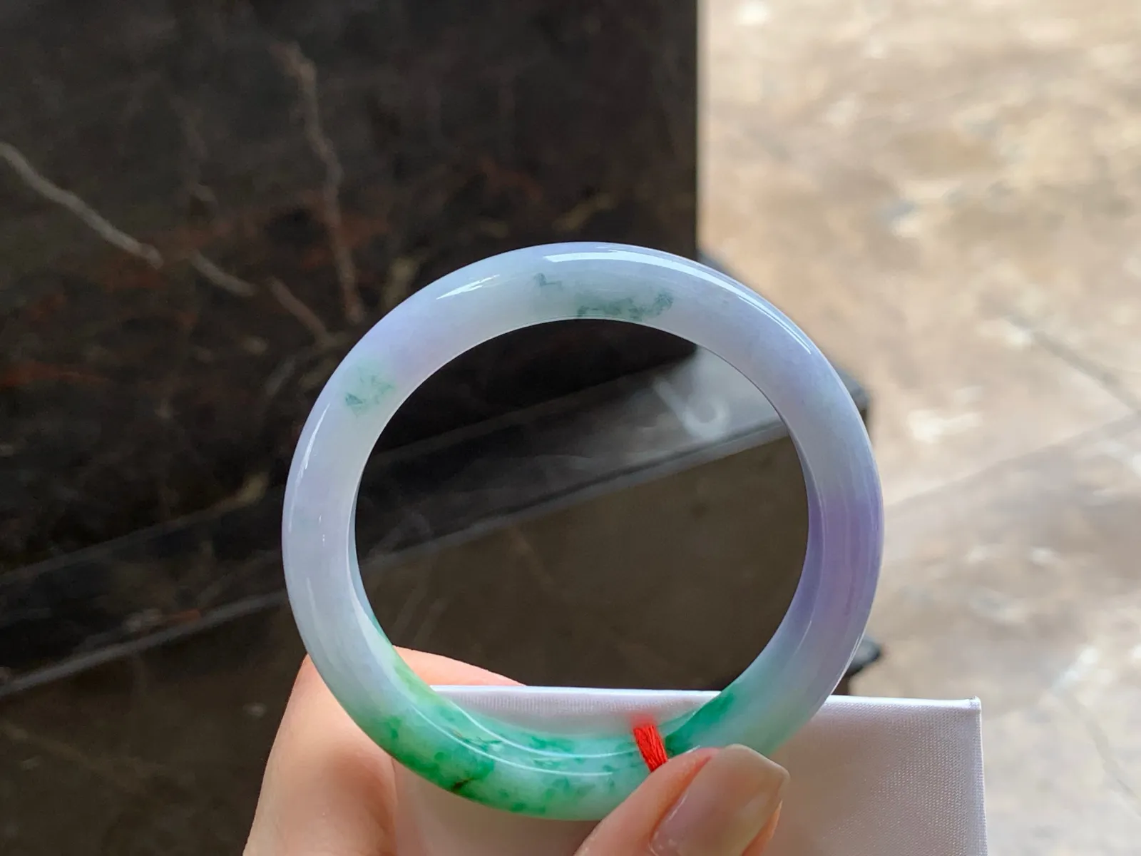 春彩手镯
颜色漂亮 54/10.3/8mm